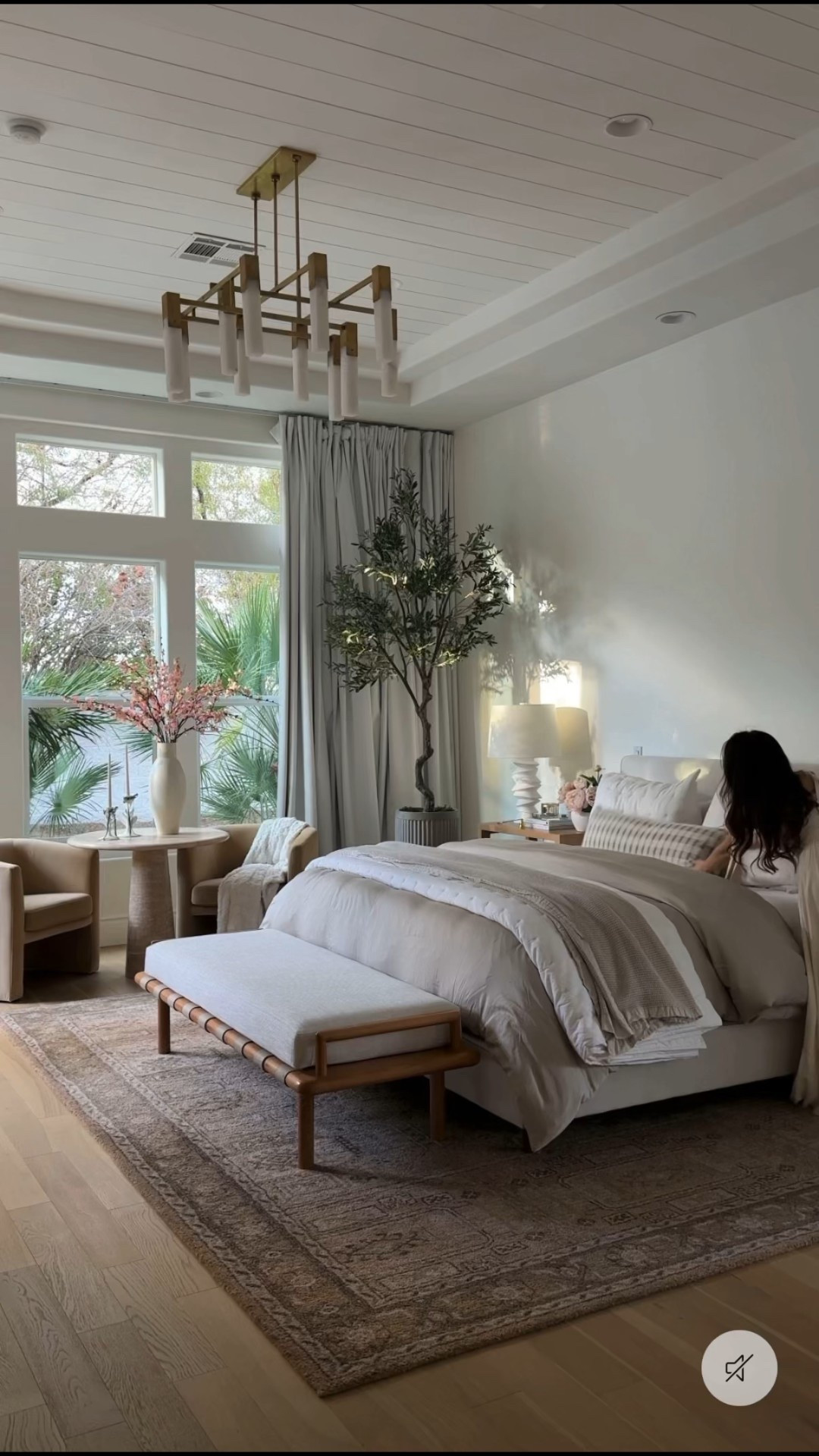 Bedroom 

Bedding, dress, tree, bench, chairs 

#LTKVideo #LTKhome #LTKstyletip