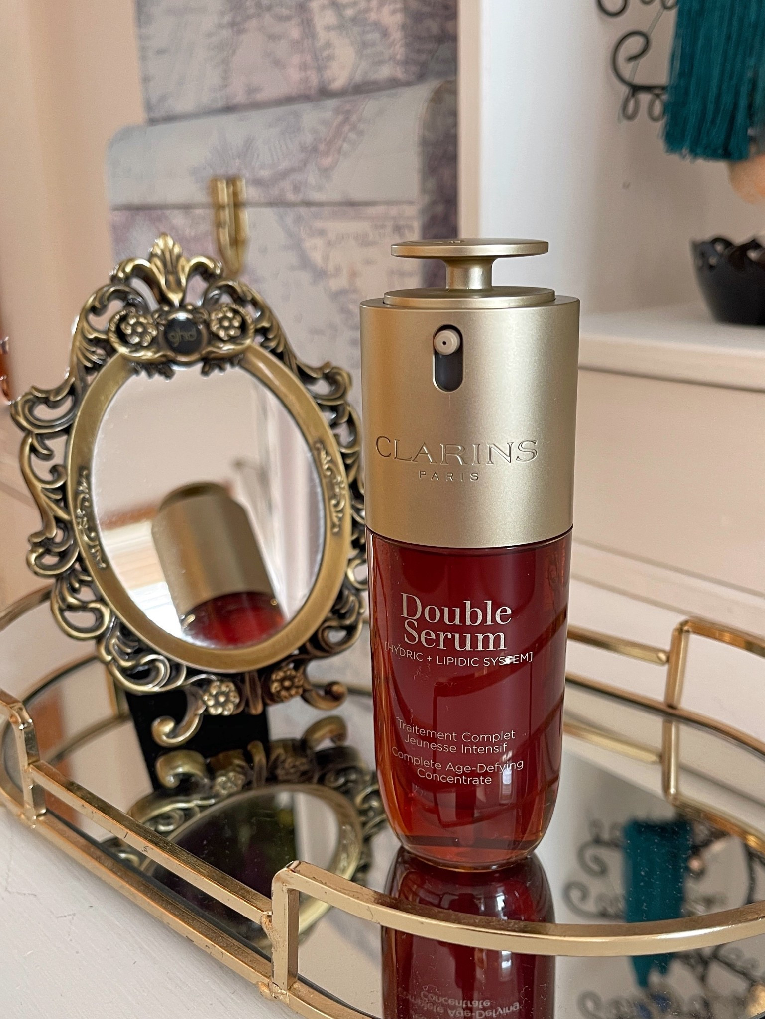 Clarins celebrate 40 years of the iconic Double Serum. It’s a skincare classic for a reason! ❤️

#LTKuk #LTKbeauty #LTKover50style