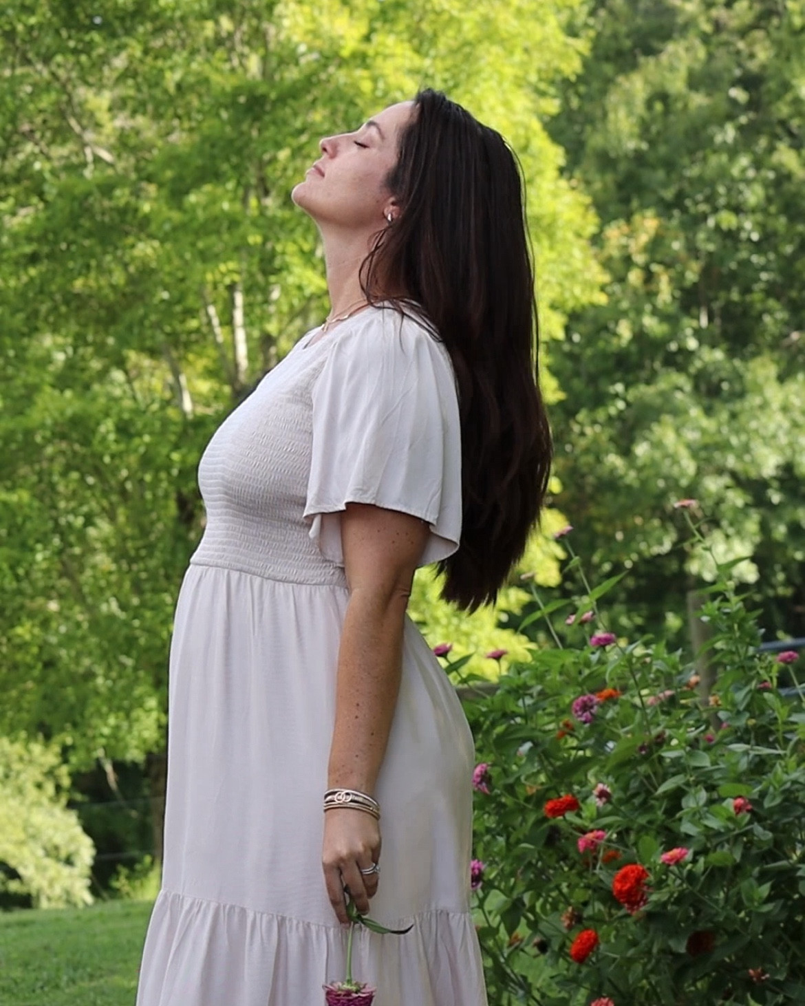 Gorgeous dress from Amazon- so flattering, soft, and feels high-quality! Paired with gold and mixed metal jewelry, also from Amazon.🤗🙌🏼

Fall outfit | maternity | dress

#LTKBump