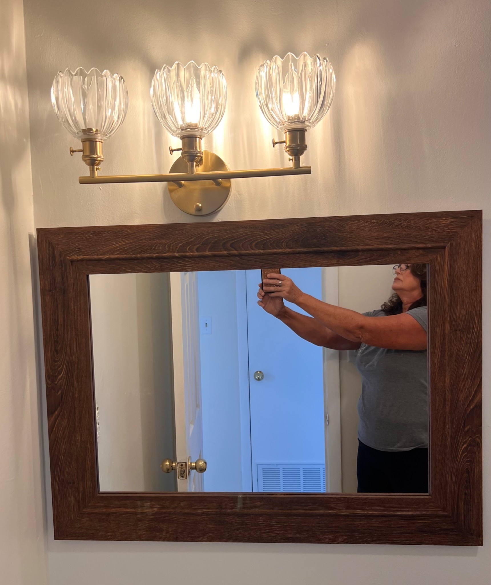 Great mirror and light fixture for a remodel idea #remodel#mirror#lightingg

#LTKHome