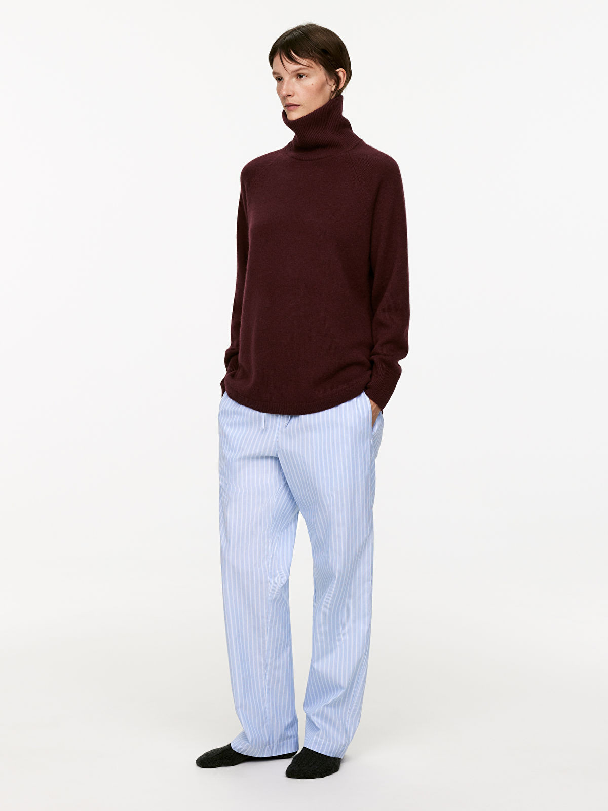 Roll-Neck Cashmere-Wool Jumper | ARKET (US&UK)