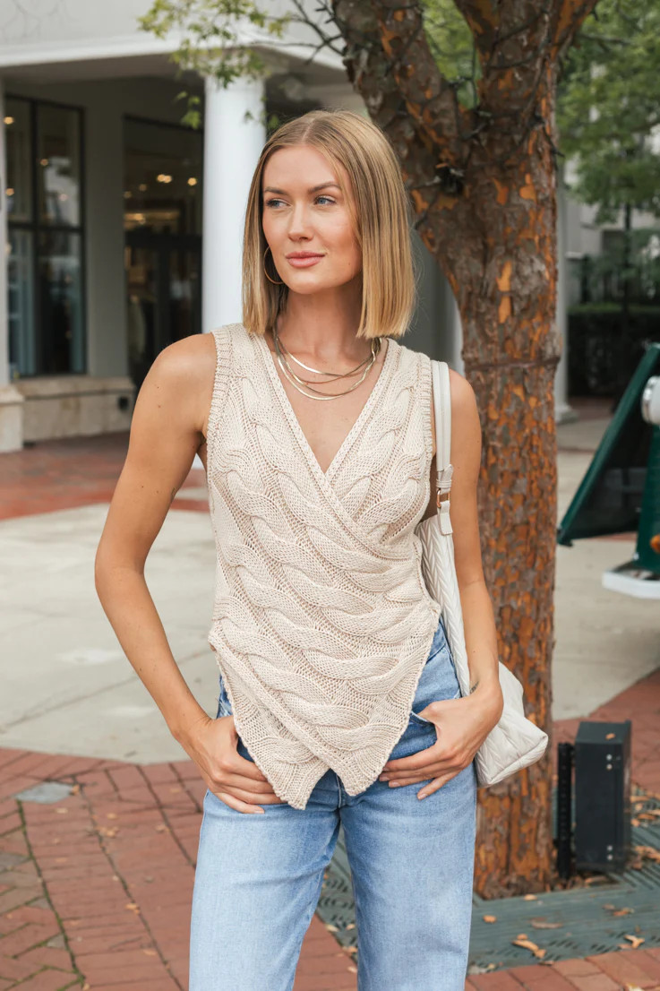 Rumor Has It Top | Vestique