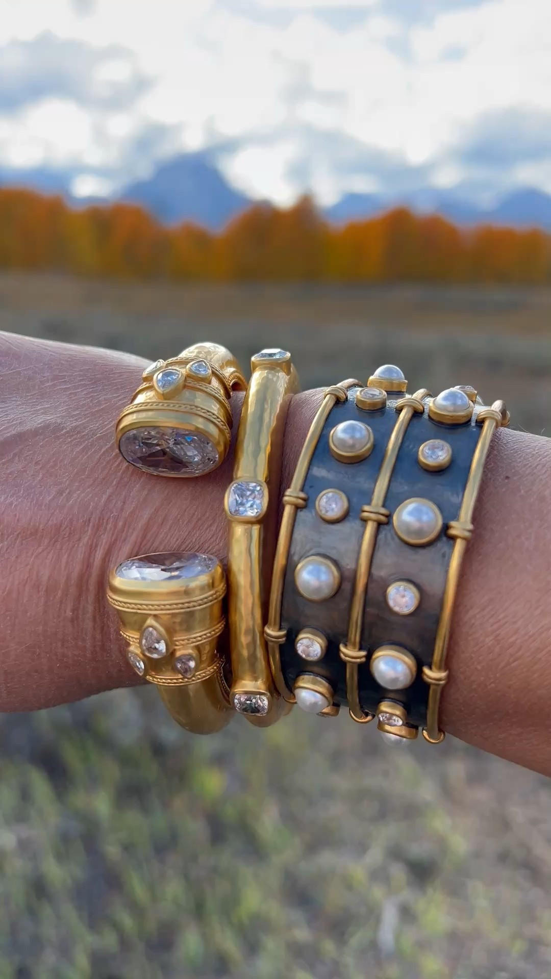 Julie Vos jewelry for casual and dressy occasions like New Year’s Eve or an upcoming wedding!


#LTKSeasonal #LTKFindsUnder100 #LTKOver40 #LTKWorkwear #LTKgrwm #LTKGiftGuide #LTKHoliday #LTKWedding #LTKTravel #LTKvlog