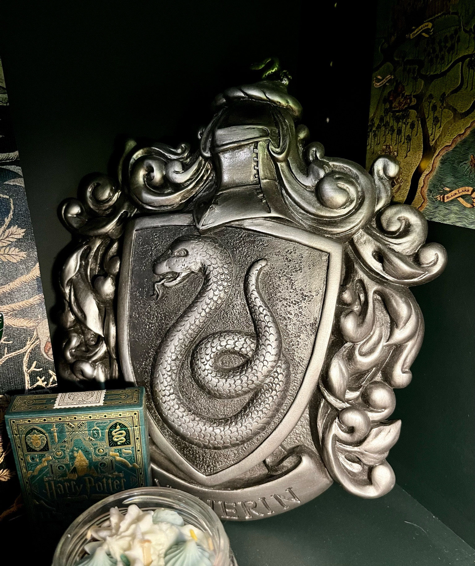 Harry Potter Slytherin crest

#LTKhome