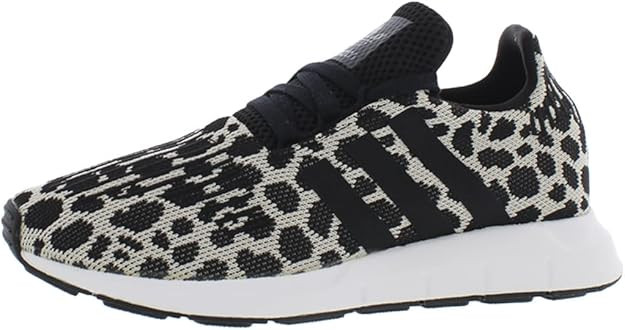 adidas Originals Women's Swift Run Shoes | Amazon (US)