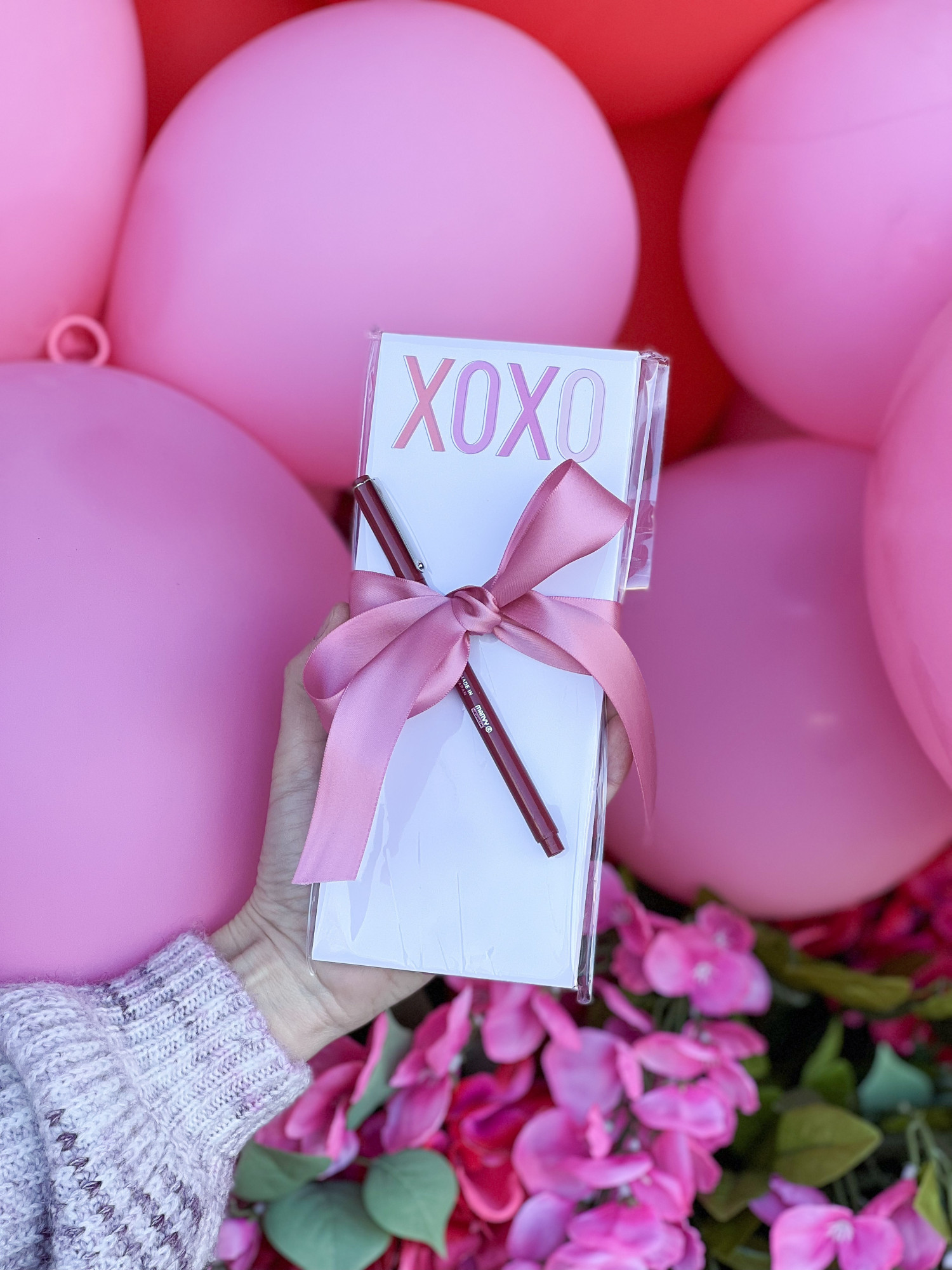 Teachers always appreciate desk supplies, and notepads from Joy Creative Shop are the cutest! Add a set of fun pens and a ribbon + a gift tag! 

 #LTKSaleAlert #LTKFindsUnder50 #LTKFindsUnder100