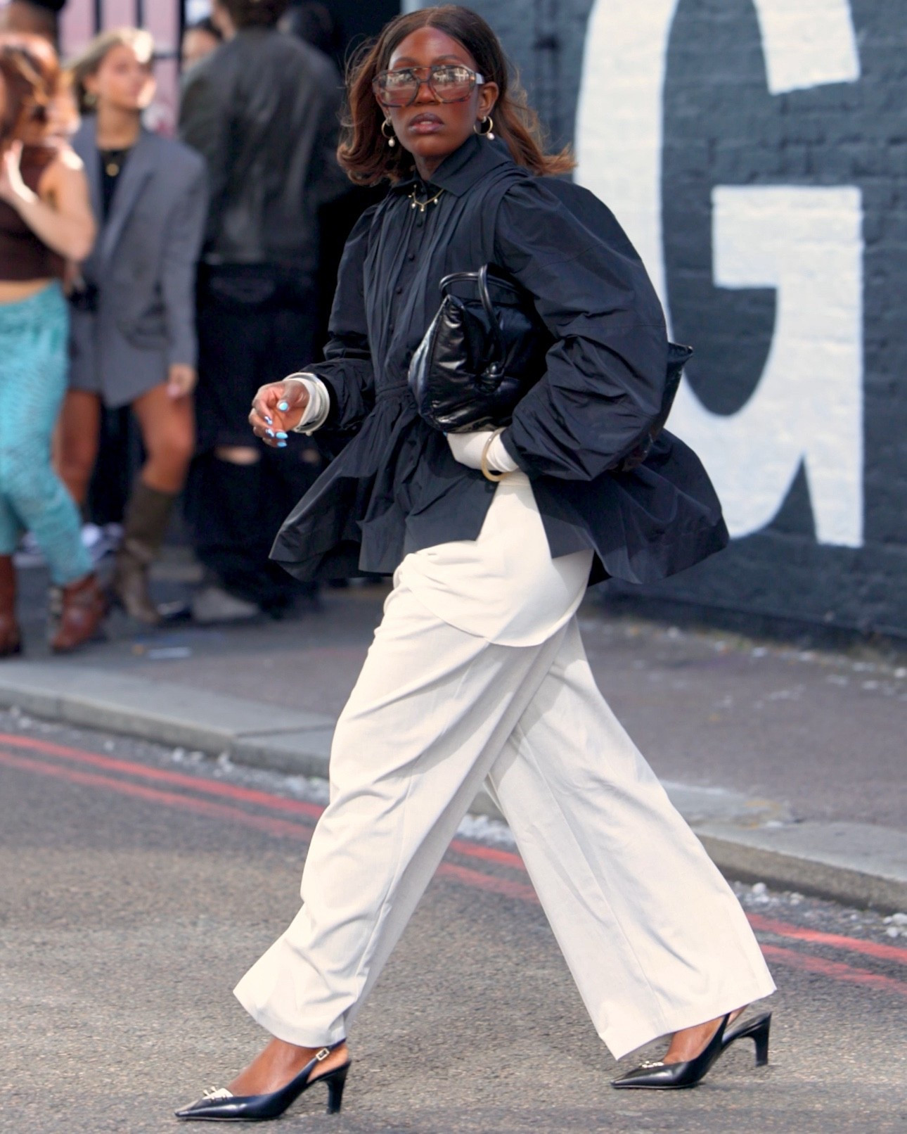 Jil Sander ruffle blouse + padded leather shoulder bag

#LTKwinter #LTKuk #LTKautumn