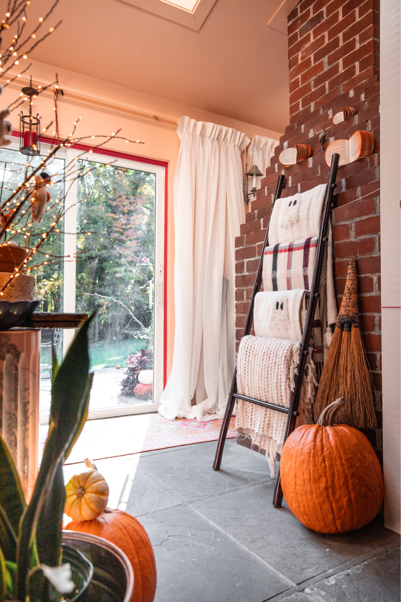 Fall in my front hall 

#LTKSeasonal