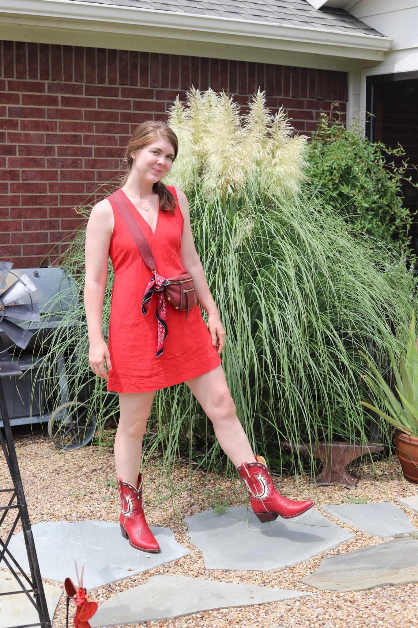 Shift dress, red horseshoe cowgirl cowboy boots