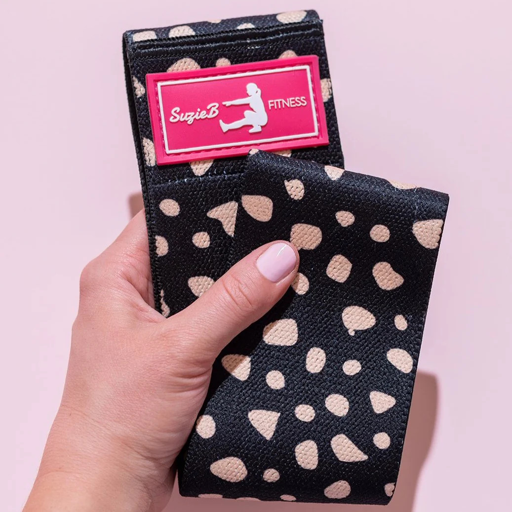 BLACK CHEETAH GLUTE BAND | SuzieB Fitness