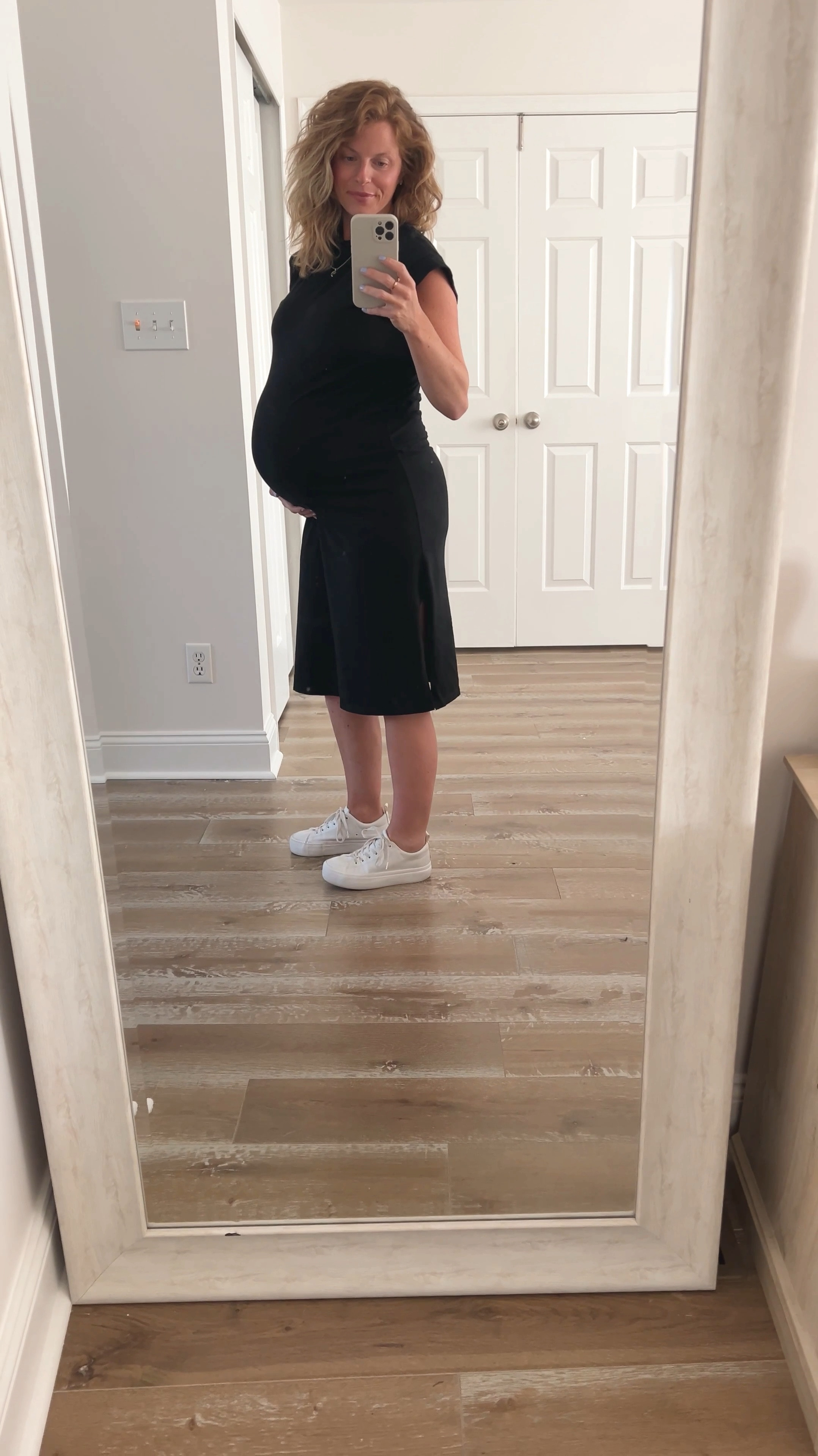 When your favorite t-shirt is turned into a dress and they are both on sale 🤩

#targetfashion #targetfinds #bumpfriendly #basics #tshirt #dress

#LTKSaleAlert #LTKSummerSales #LTKBump