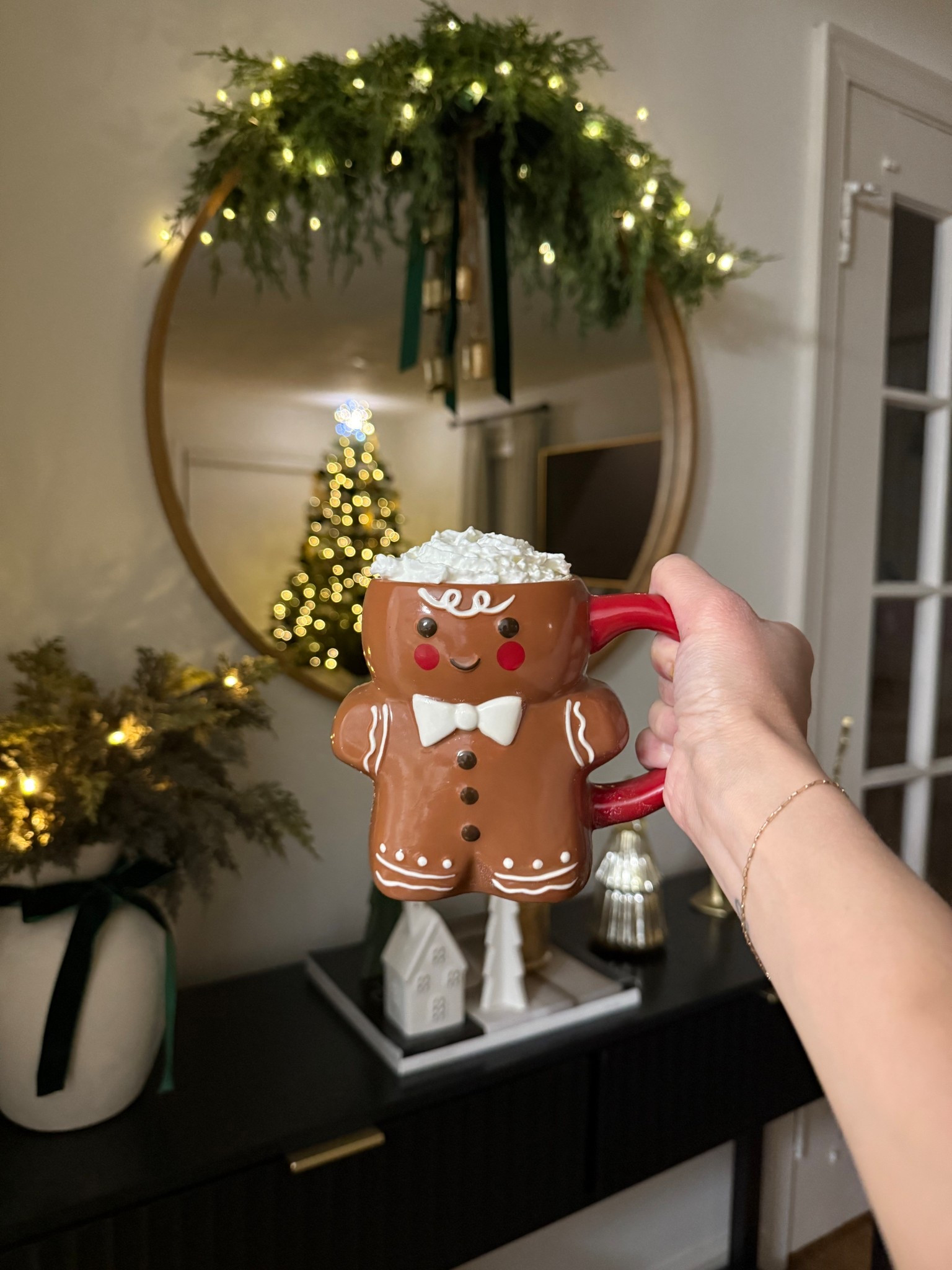 Hot Chocolate and Christmas Decor ❤️

#LTKSeasonal #LTKHoliday #LTKHome