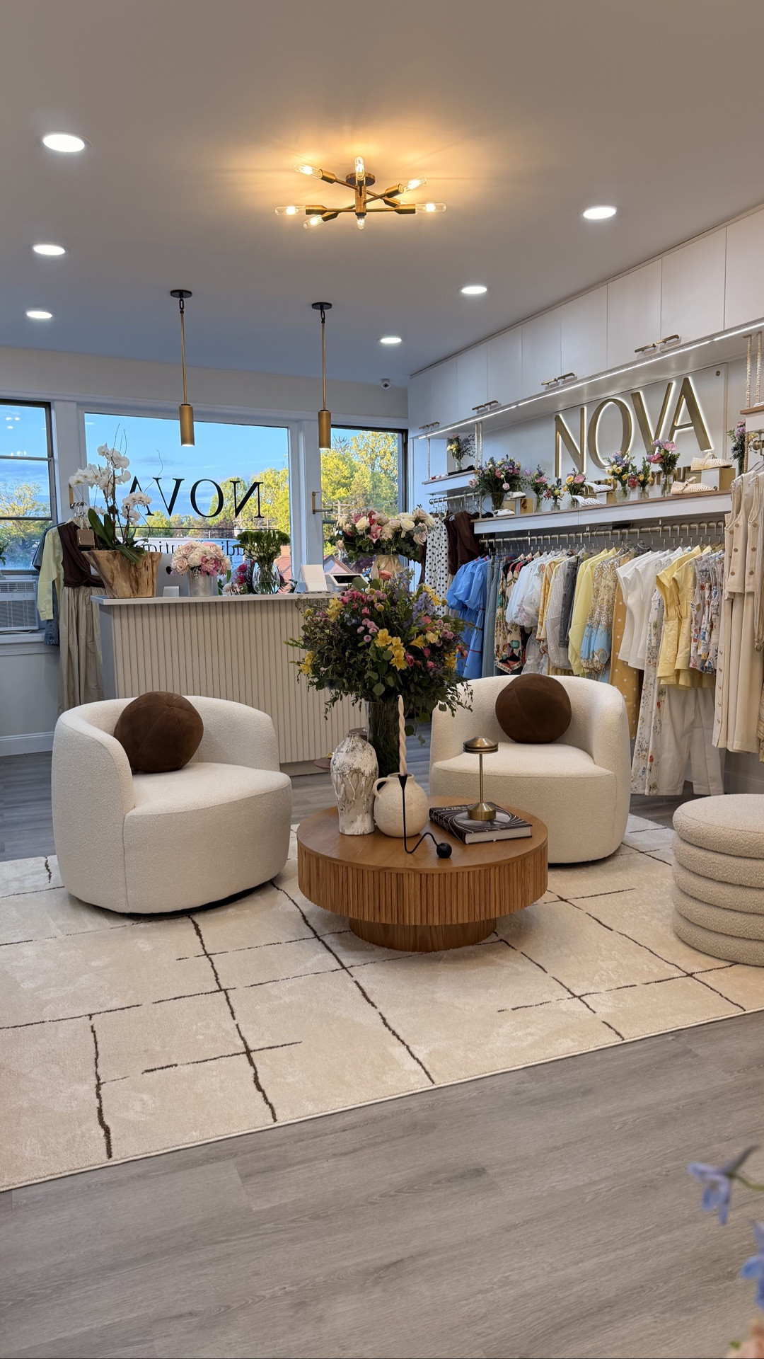 Nova Studio Boutique Decor
X @aromacafe