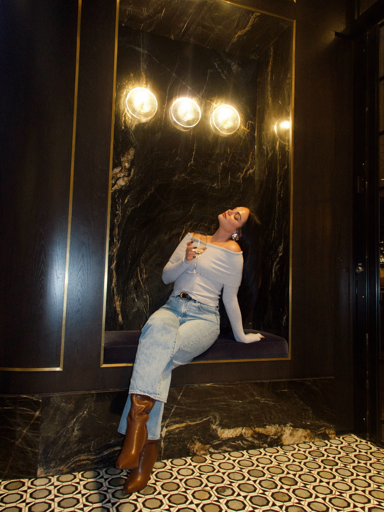 The coziest Jean / sweater outfit! #ltkfashion #aritzia #amazonfashion 