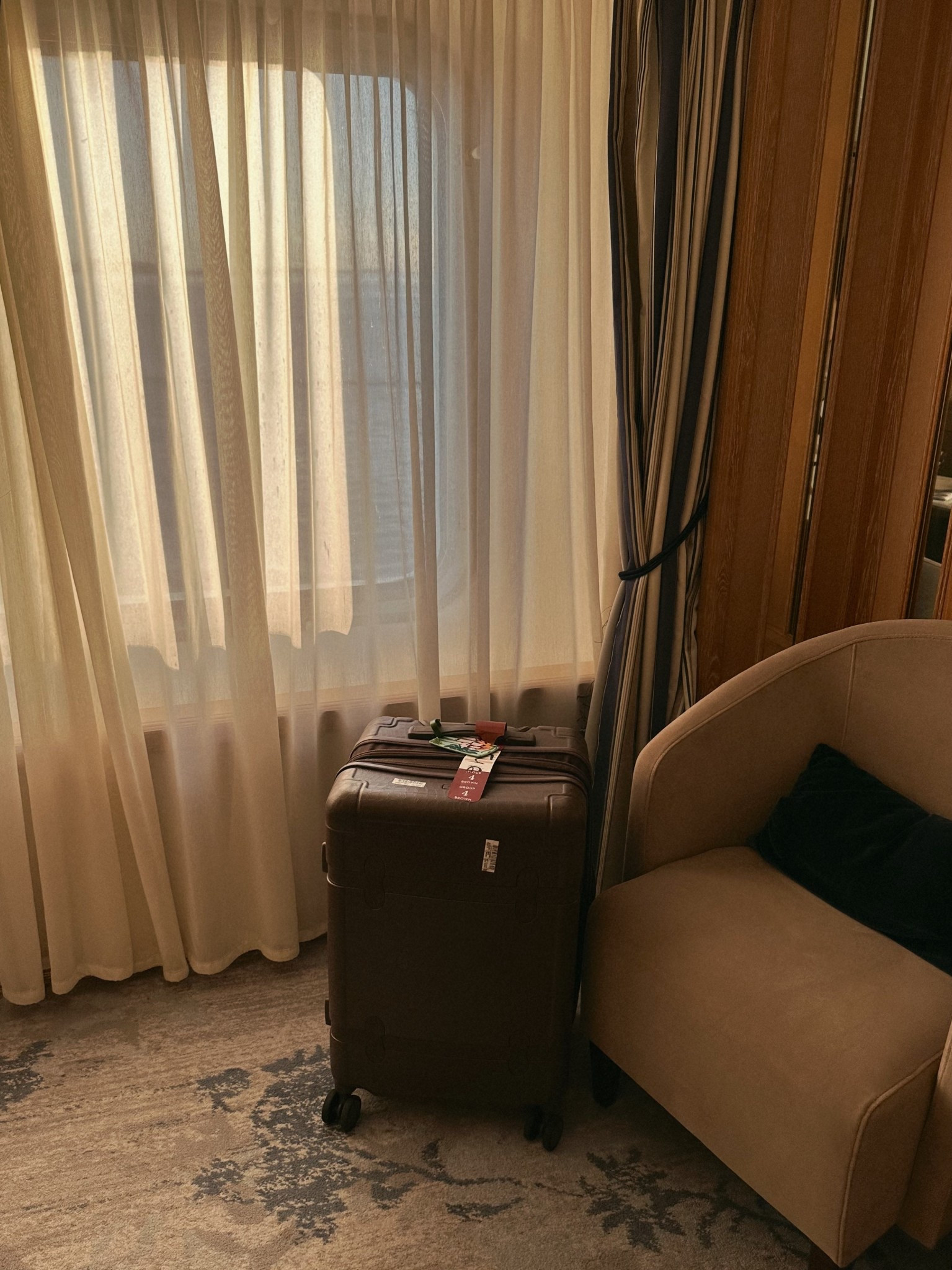 Check luggage looking cute #sktraveltime 

#LTKStyleTip #LTKFamily #LTKTravel