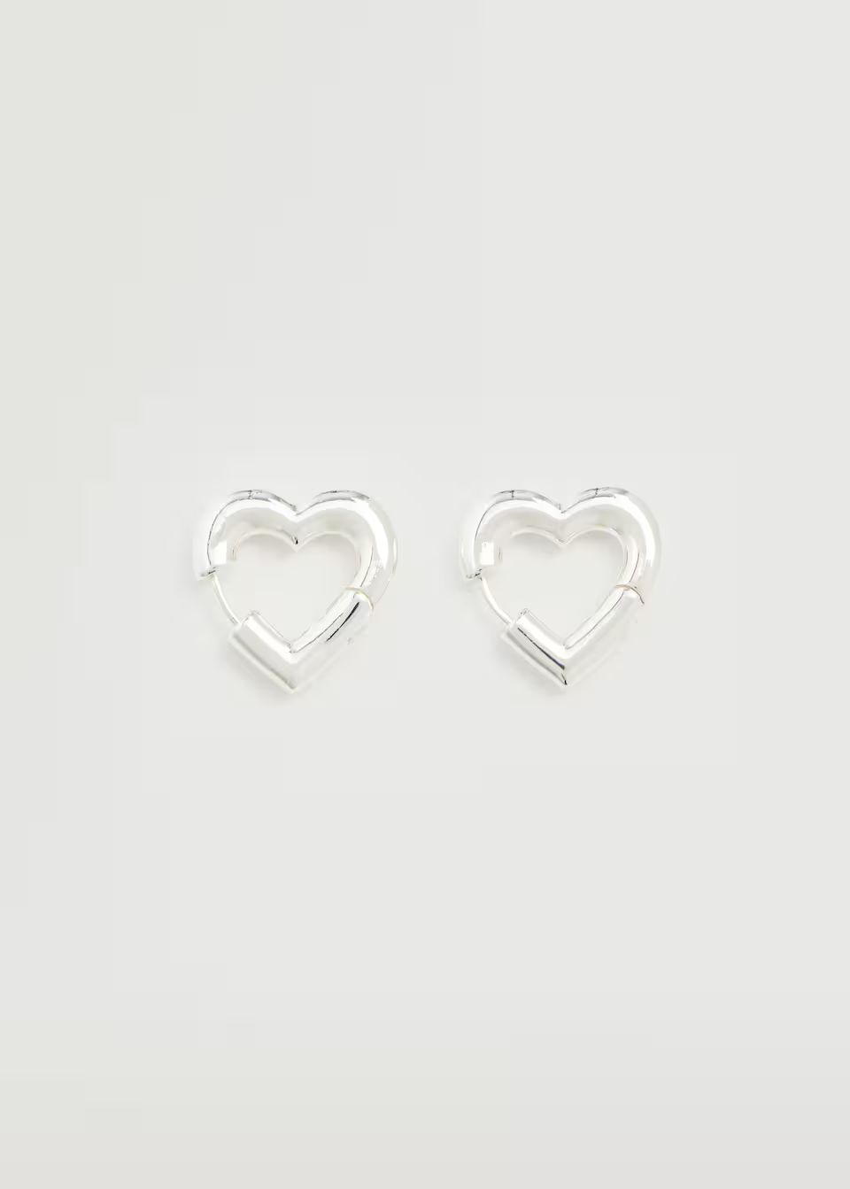 Search: heart earrings (1) | Mango USA | MANGO (US)