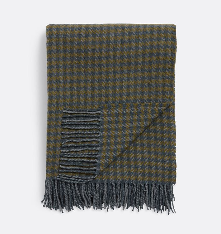 Ferguson Houndstooth Wool Throw | Rejuvenation