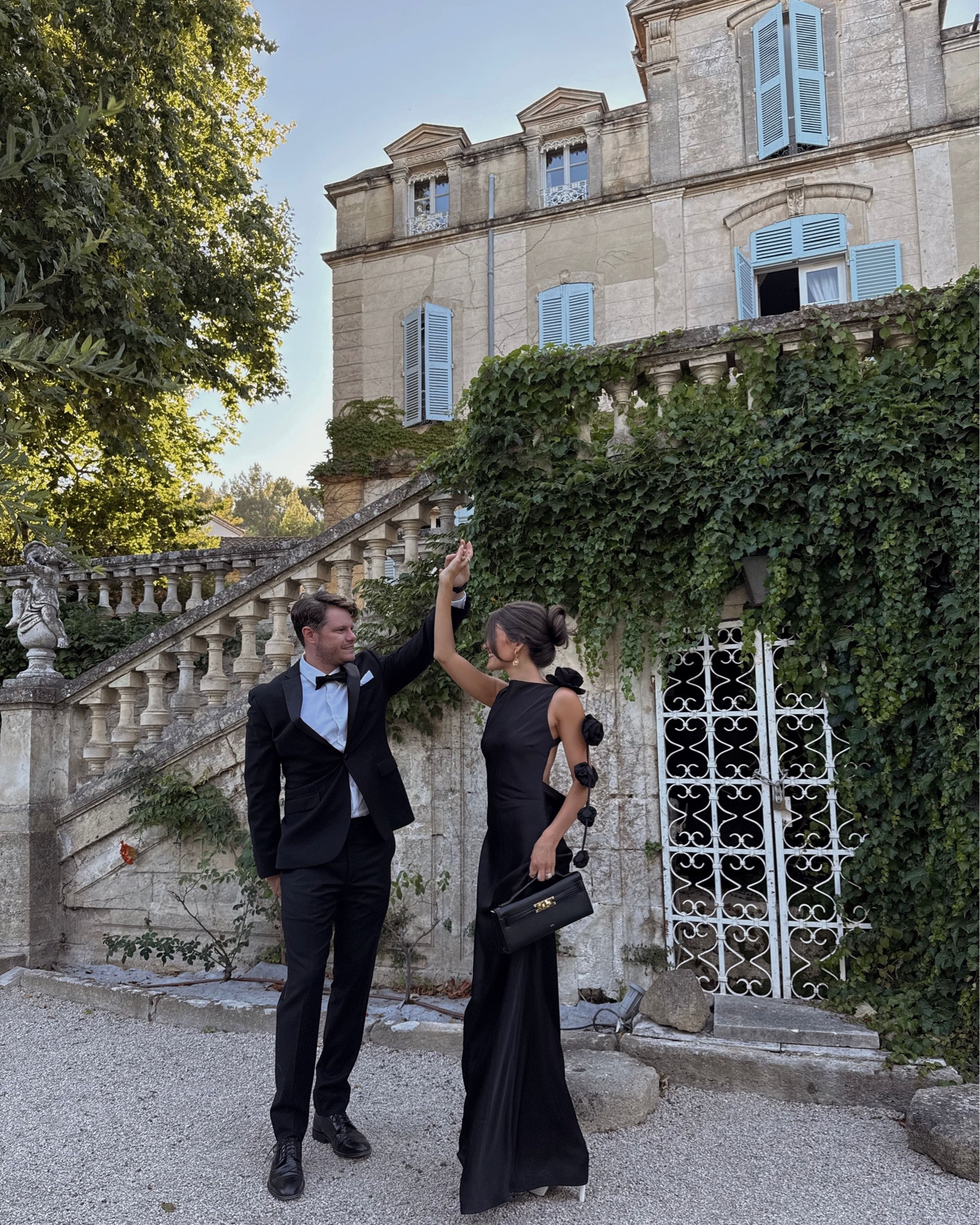 RESTOCK ALERT!!! This dress has been restocked in every size and would be perfect for a holiday party! I even saw that it now comes in RED ❤️

#holidaypartyinspo #holidaypartylooks #revolve #lowbackdresd 



#LTKFindsUnder100 #LTKHoliday #LTKSeasonal