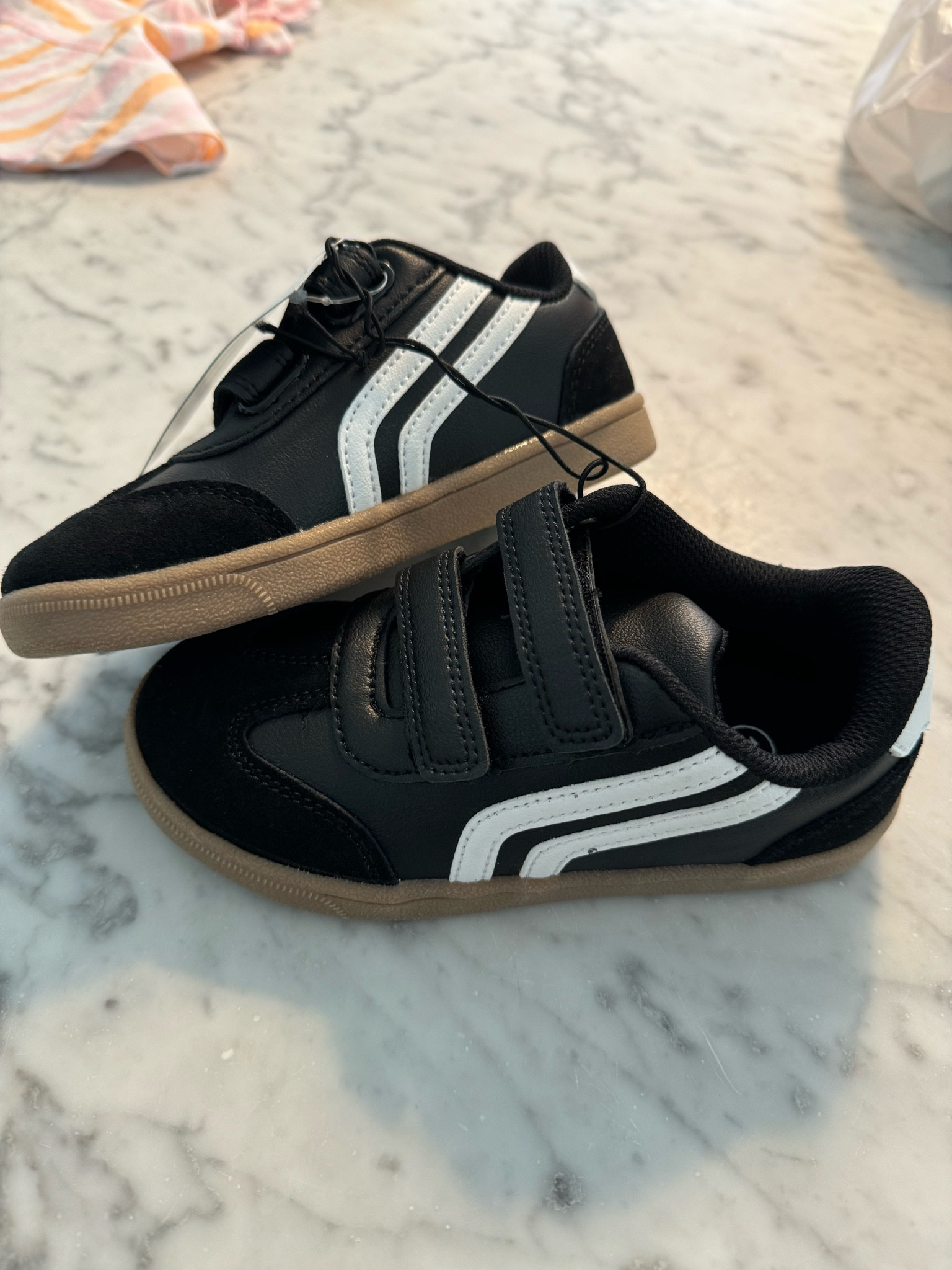 the cat & jack shoes for under $20! and 30% off rn!

#LTKShoeCrush #LTKBacktoSchool #LTKFindsUnder50