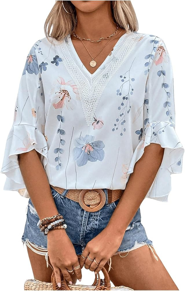 WDIRARA Women's Floral Print V Neck 3/4 Bell Sleeve Blouse Shirt Casual Boho Top | Amazon (US)