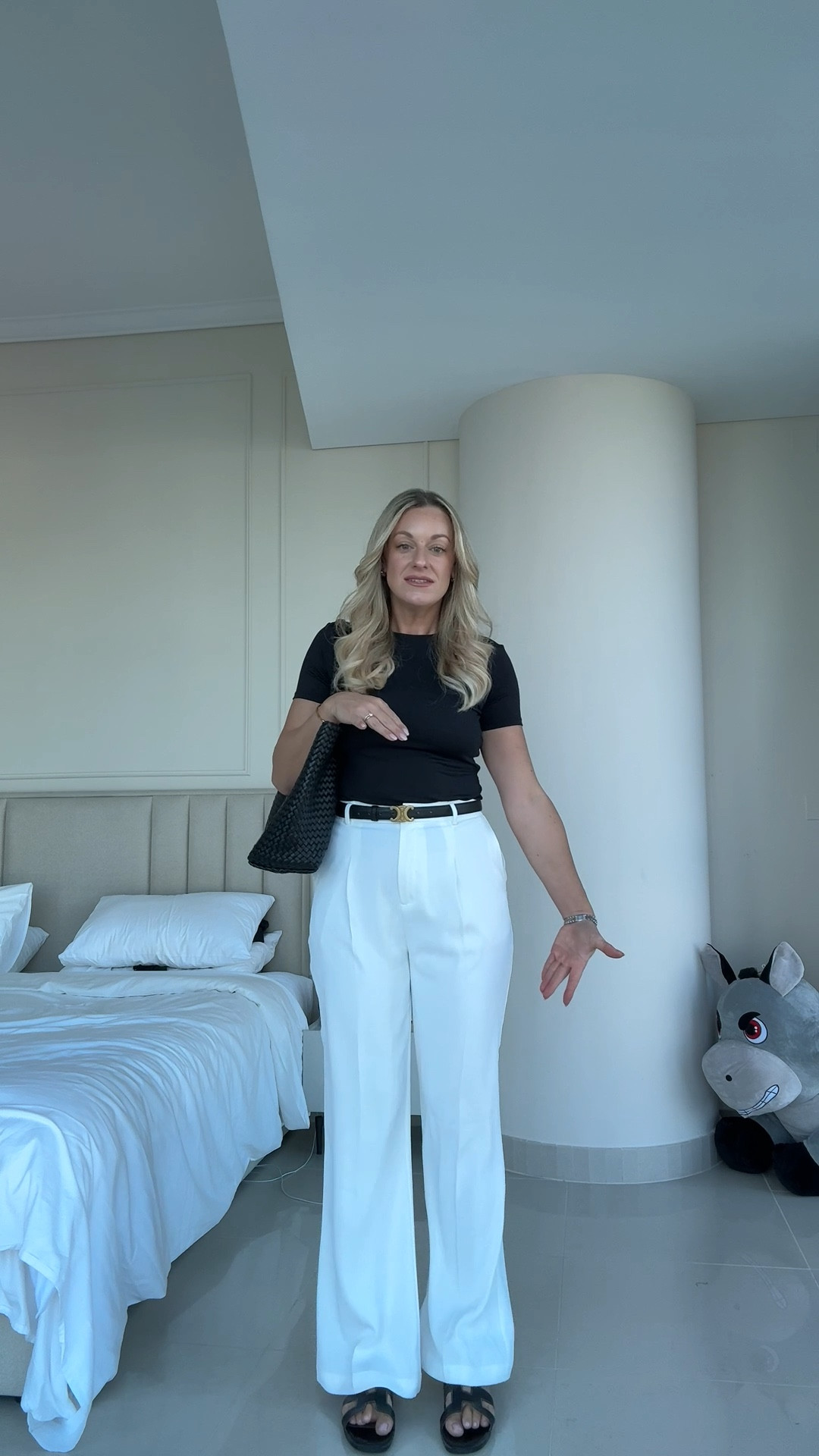 Outfit of the day in Duabi- girls if your tall you need these white wide leg trousers ! Also the black top is a great skims dupe! 

#LTKstyletip #LTKuk #LTKeurope