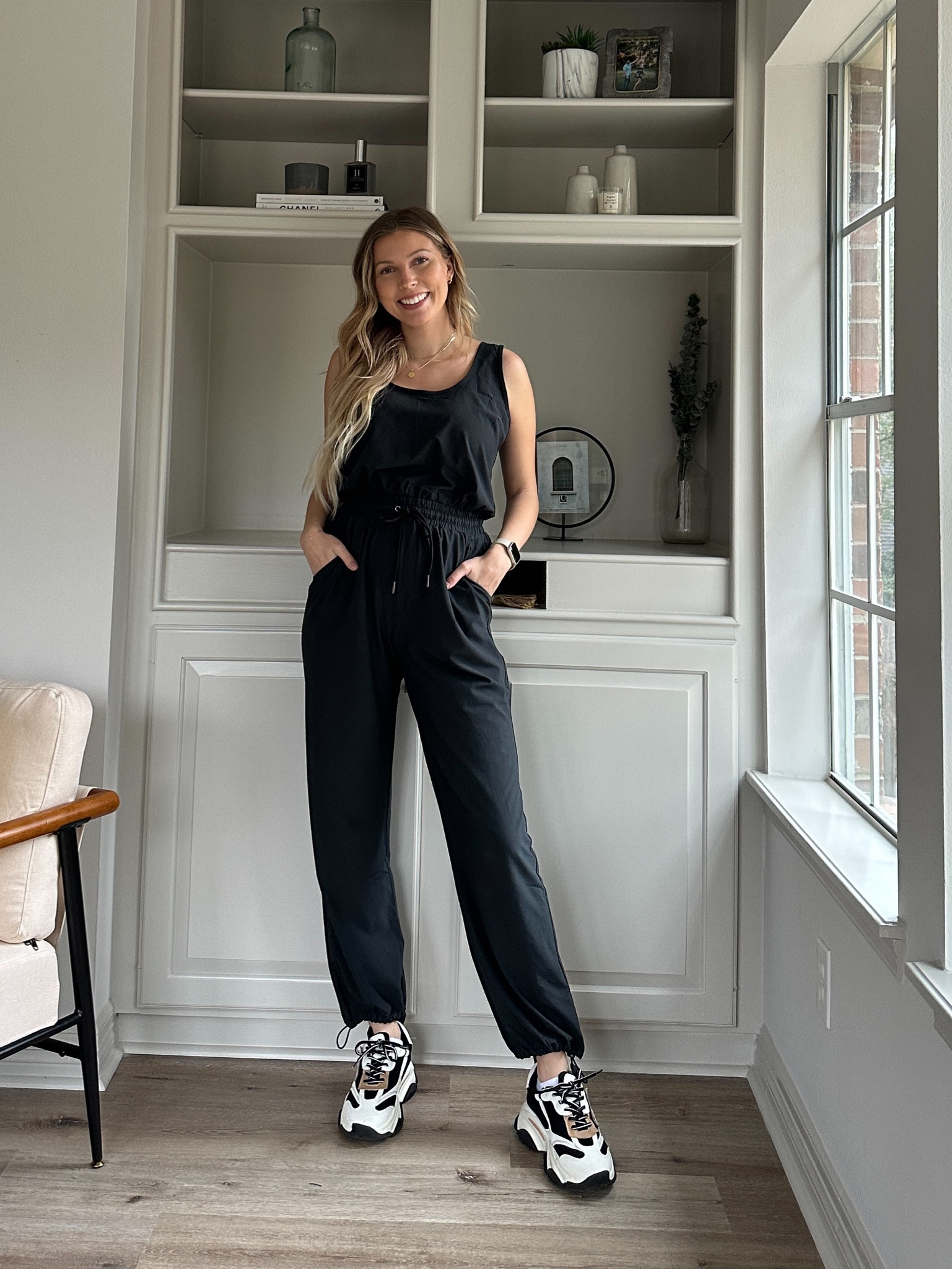 Bump friendly Abercrombie jumpsuit in size M

#LTKbump #LTKunder100 #LTKstyletip