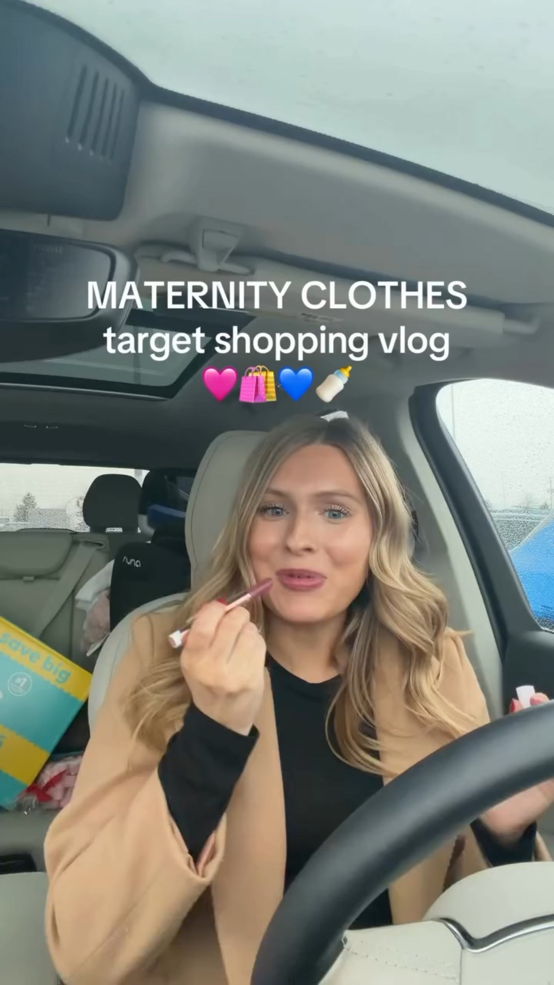 Where is everyone shopping for cute maternity clothes? I’m STRUGGLING. @target 

#23weekspregnant #pregnant #maternityclothes #shoppingvlog #pregnancyoutfit