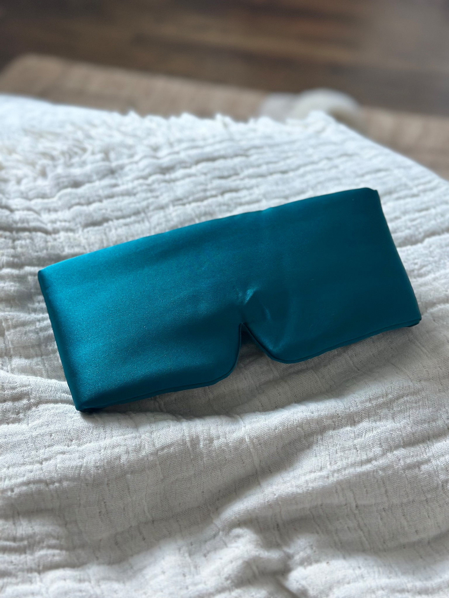 Silk eye mask

#LTKGiftGuide