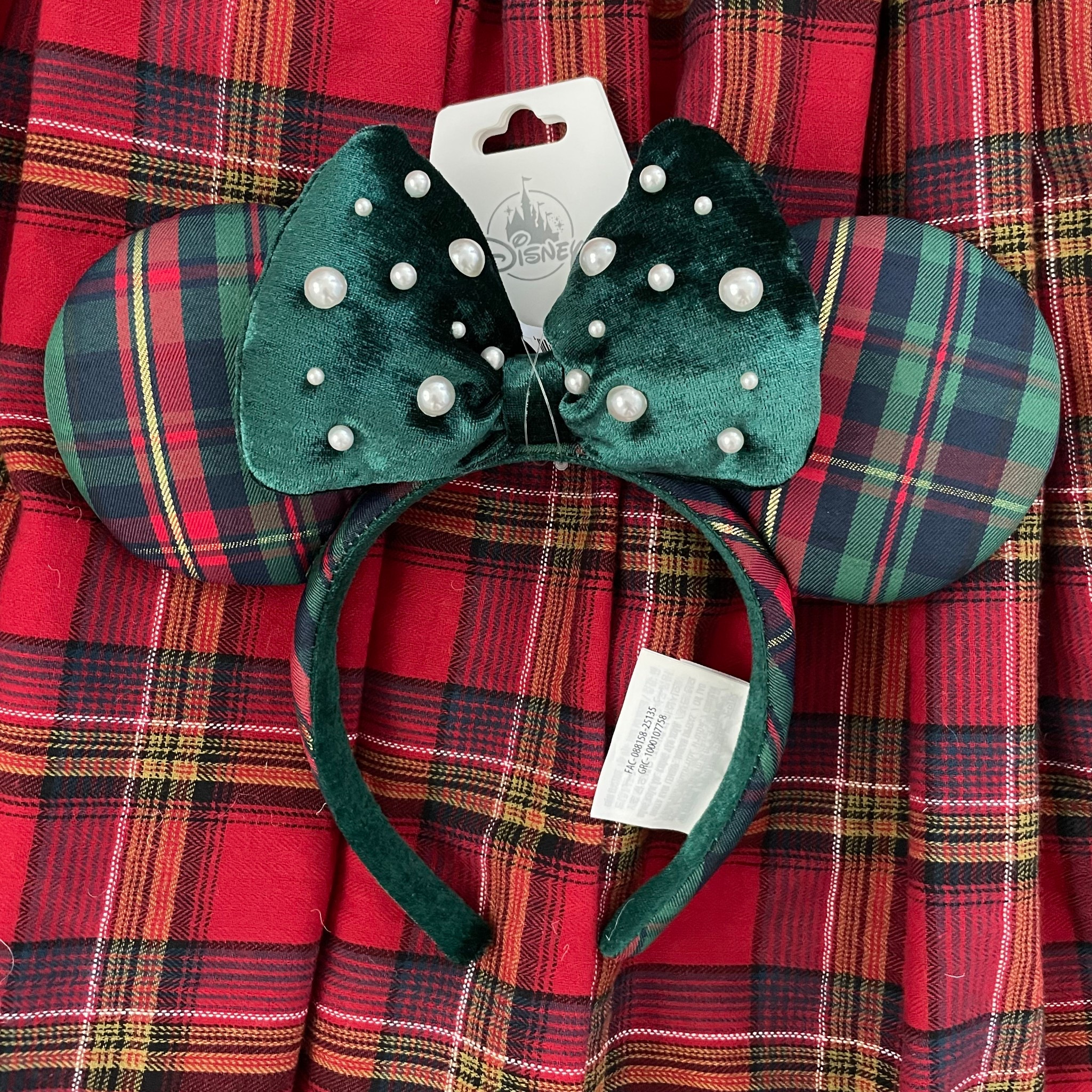 Christmas holiday Minnie ears in green plaid/tartan. Perfect for the holidays at Disney! 

#LTKHoliday