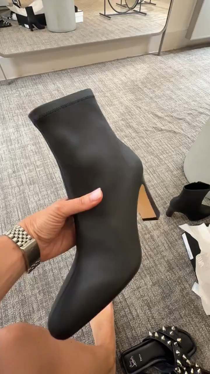 A sleek black ankle boot is one of those fall staples that works year after year. I love the clean shape, streamlined heel, and minimal detailing because it can go from trousers and denim to dresses without competing with the rest of the outfit.

black ankle boots, black heeled boots, women’s fall boots, classic ankle boots, dressy black boots, boots with dresses, boots with trousers, fall shoe essentials, versatile women’s shoes, stylewitheugenia

#LTKSeasonal #LTKootd #LTKOver40