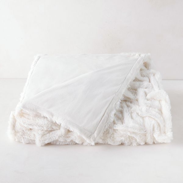 Oslo White Throw Blanket | Luxury Decor | Z Gallerie | Z Gallerie