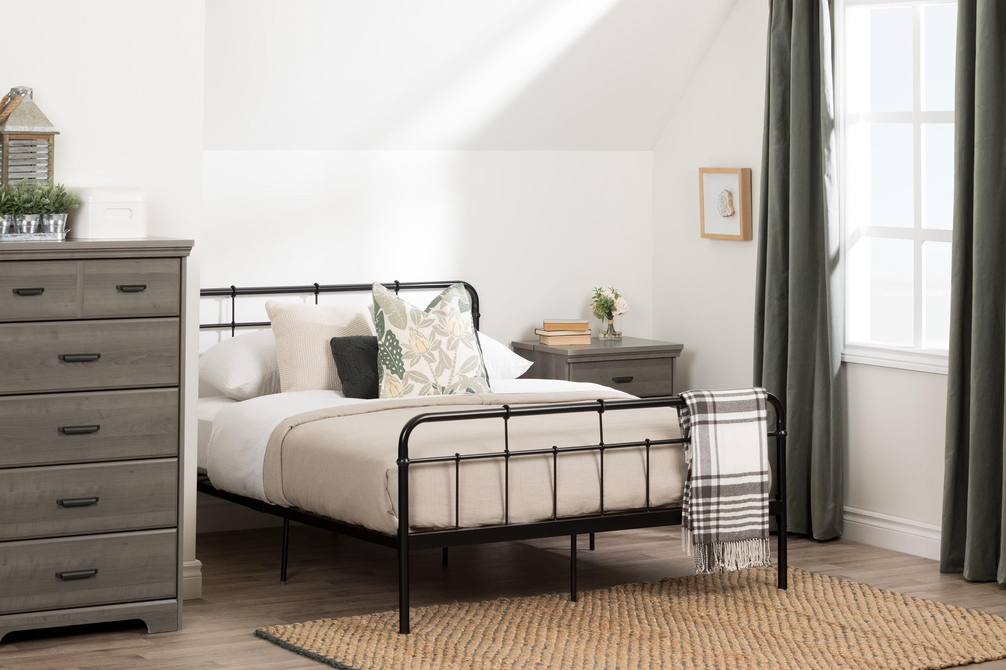 South Shore Versa Metal Queen Size Platform Bed, Black - Walmart.com | Walmart (US)