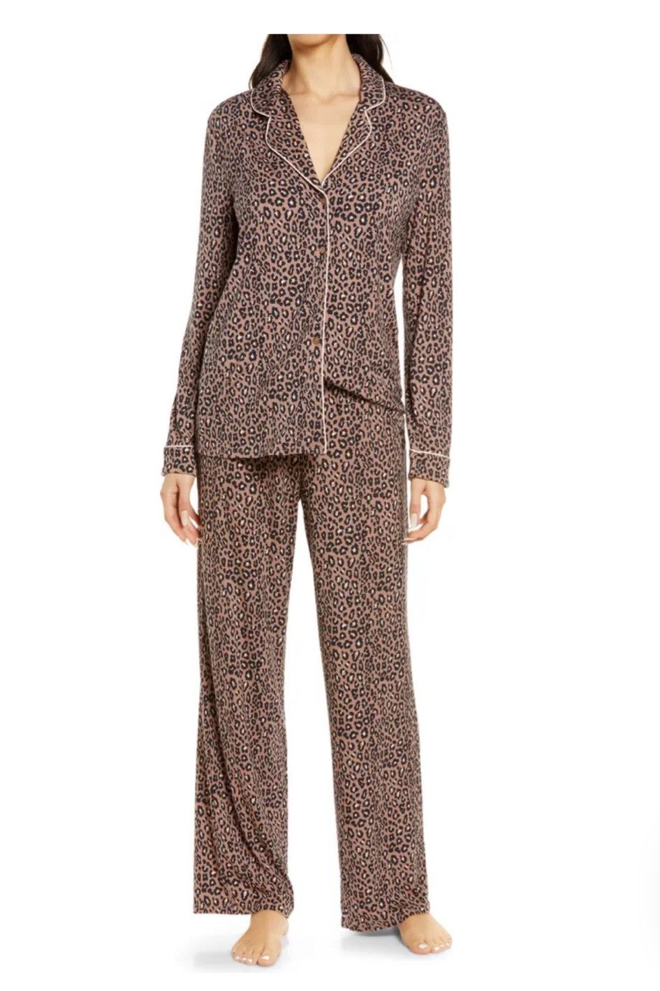My favorite pj’s are on major sale!!!!! True
To size! Get serval! Trust me!! So comfy🥰

#LTKGiftGuide #LTKsalealert #LTKbeauty