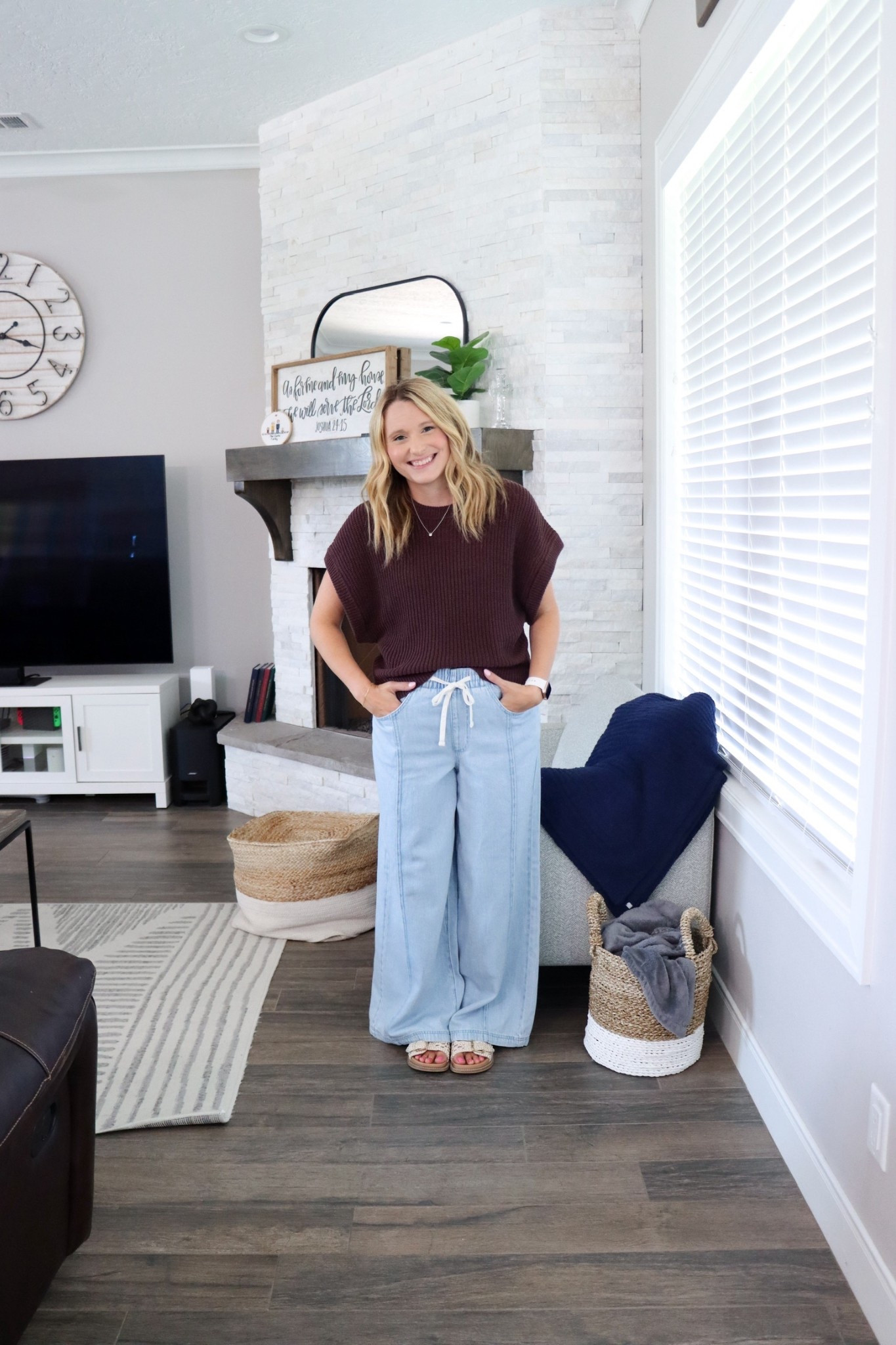 ☀️➡️🍂 The perfect Target OOTD for summer-to-fall vibes 🎯 Lightweight, comfy, and ready for layering! #LTKtarget #TargetStyle #FallTransition #OOTDinspo