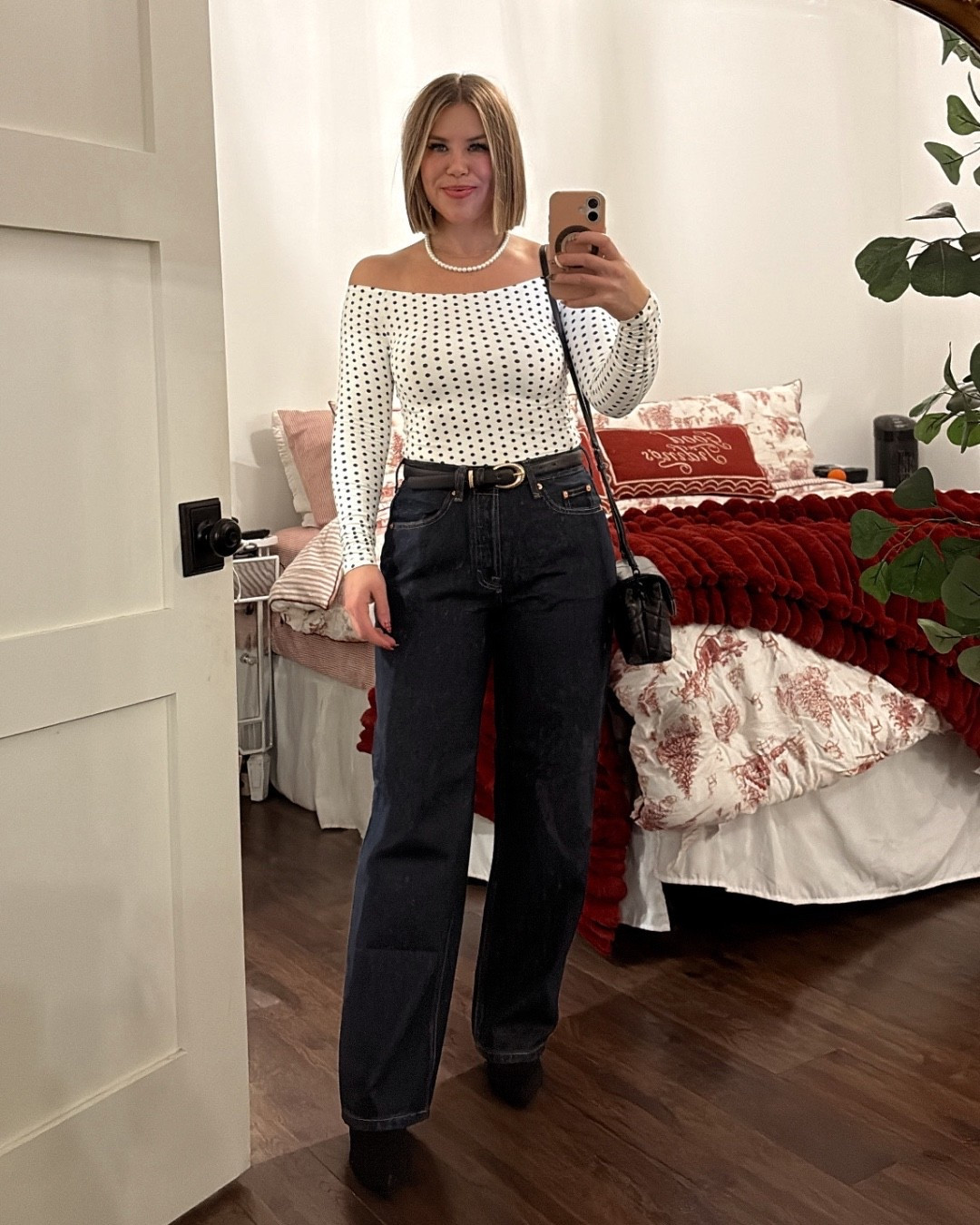 DATE NIGHT OUTFIT
I am obsessed with this polka dot off the shoulder top and these jeans are my new favorite!!
#amazonfashion #targetfashion #datenightoutfit #datenightlook #trendylook #amazon #targetstyle


#LTKootd #LTKFindsUnder100 #LTKFindsUnder50