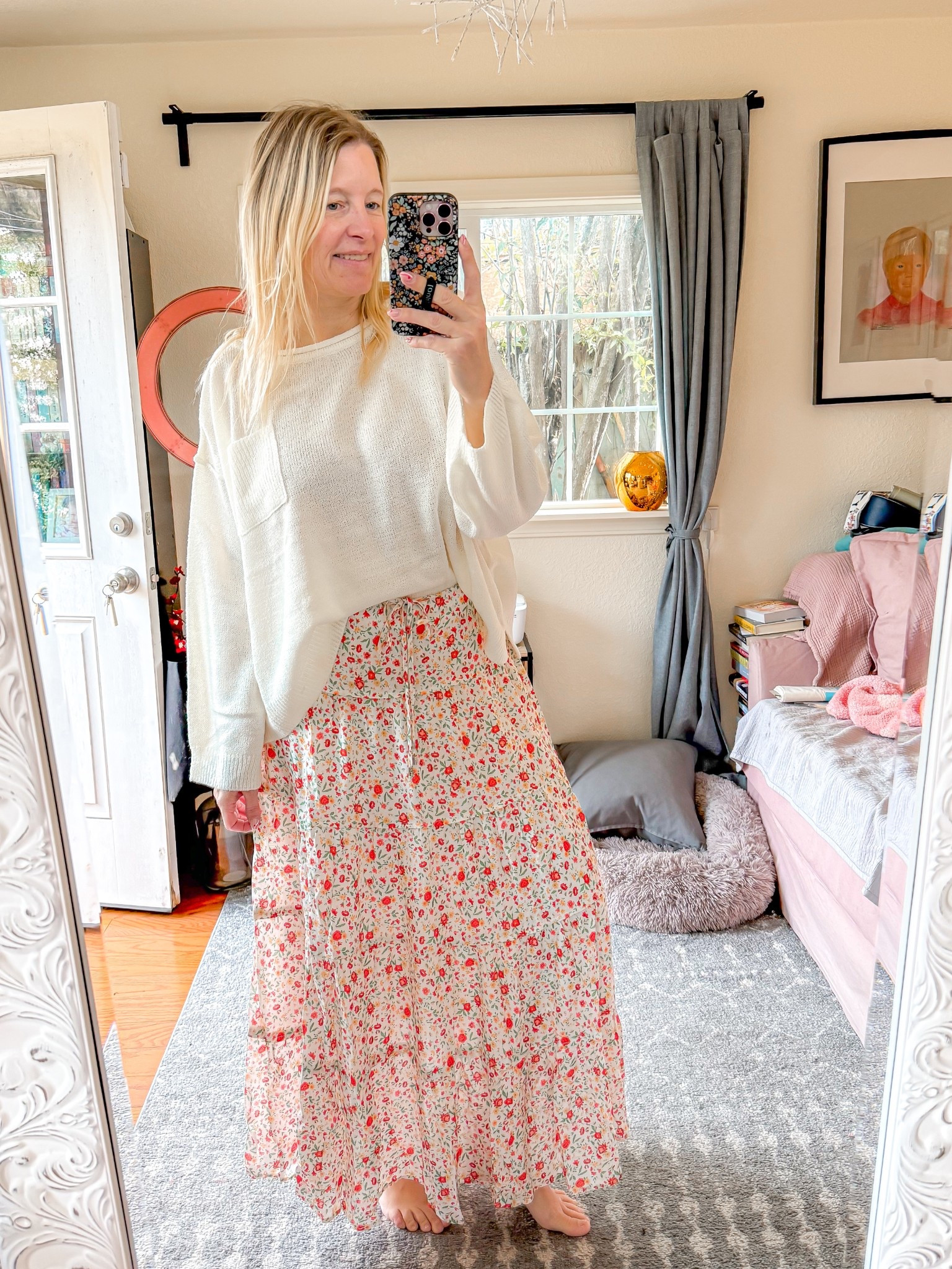 This skirt is perfect for spring and summer. I paired it with an oversized light knit sweater. 



#LTKStyleTip #LTKFindsUnder50 #LTKSeasonal