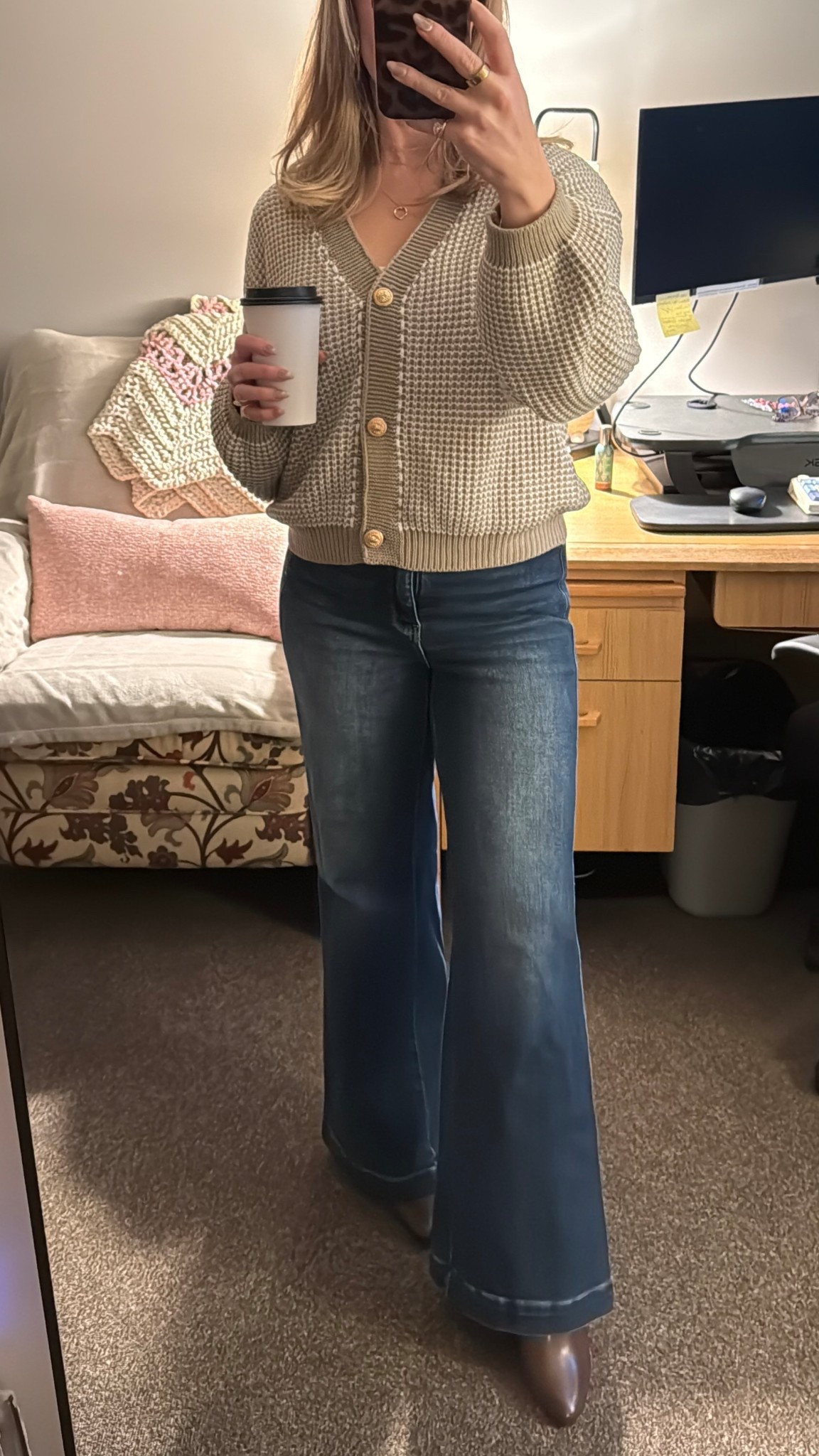 I love a good cardigan and this knit sweater version is my favorite! Perfect length, perfect weight, perfect color — chefs kiss #cardigan #sweater #officeoutfits

#LTKWorkwear #LTKMidsize #LTKootd