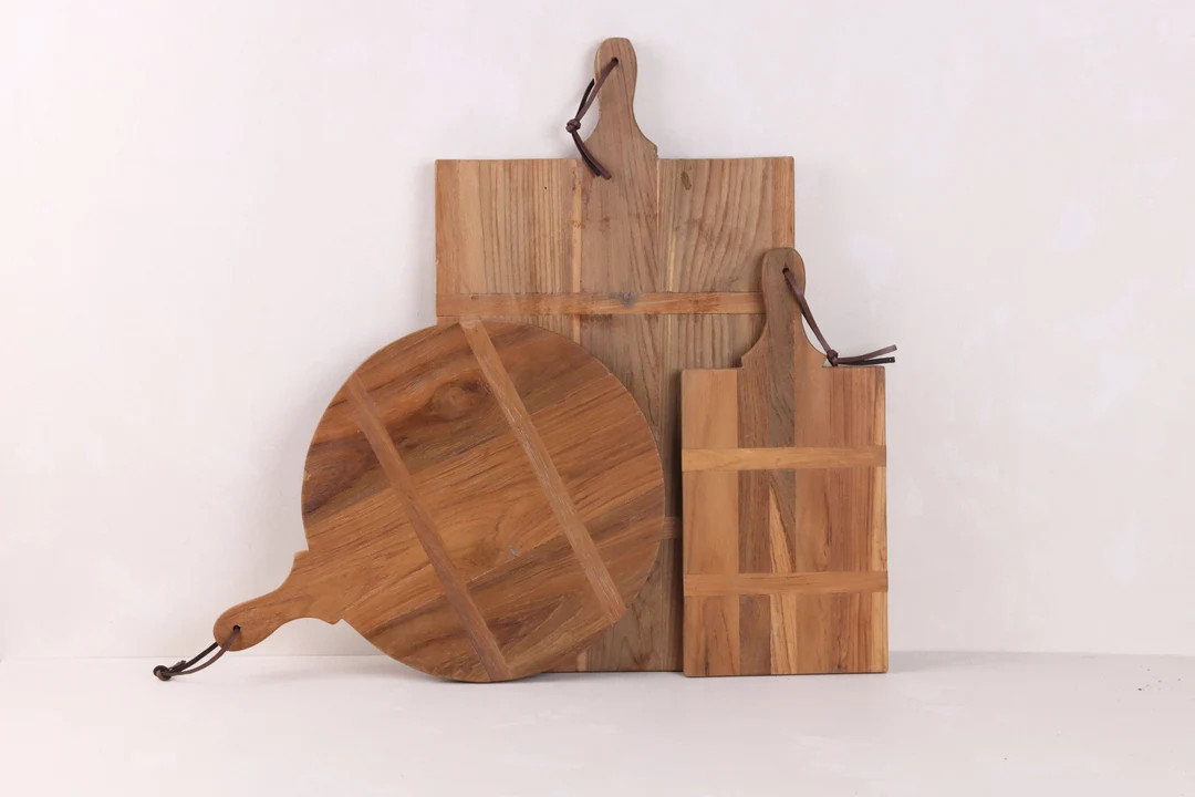 Reclaimed Teak Charcuterie Board: Rectangular or Round Cheese Board - Etsy | Etsy (US)