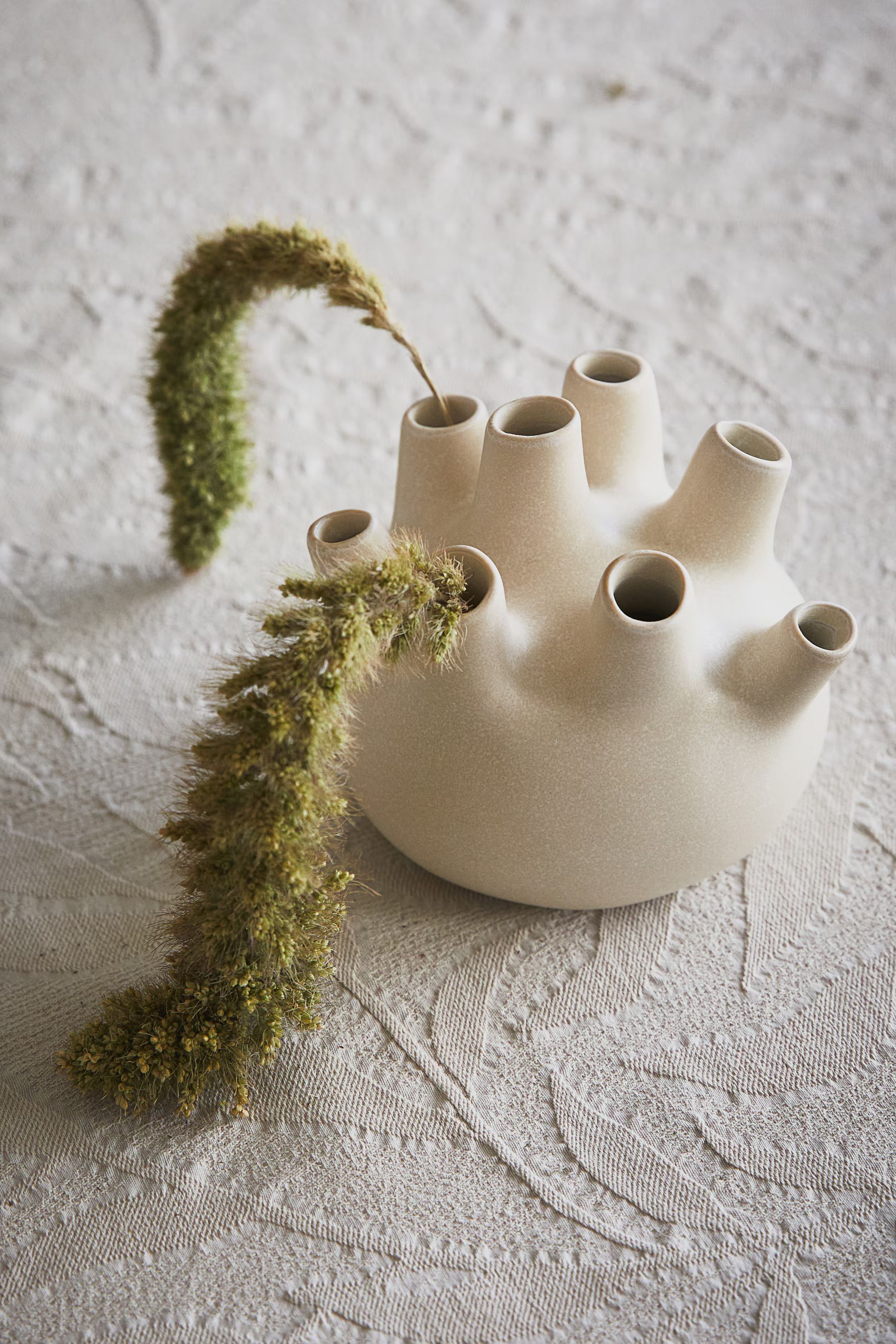 Small Stoneware Vase | H&M (US + CA)