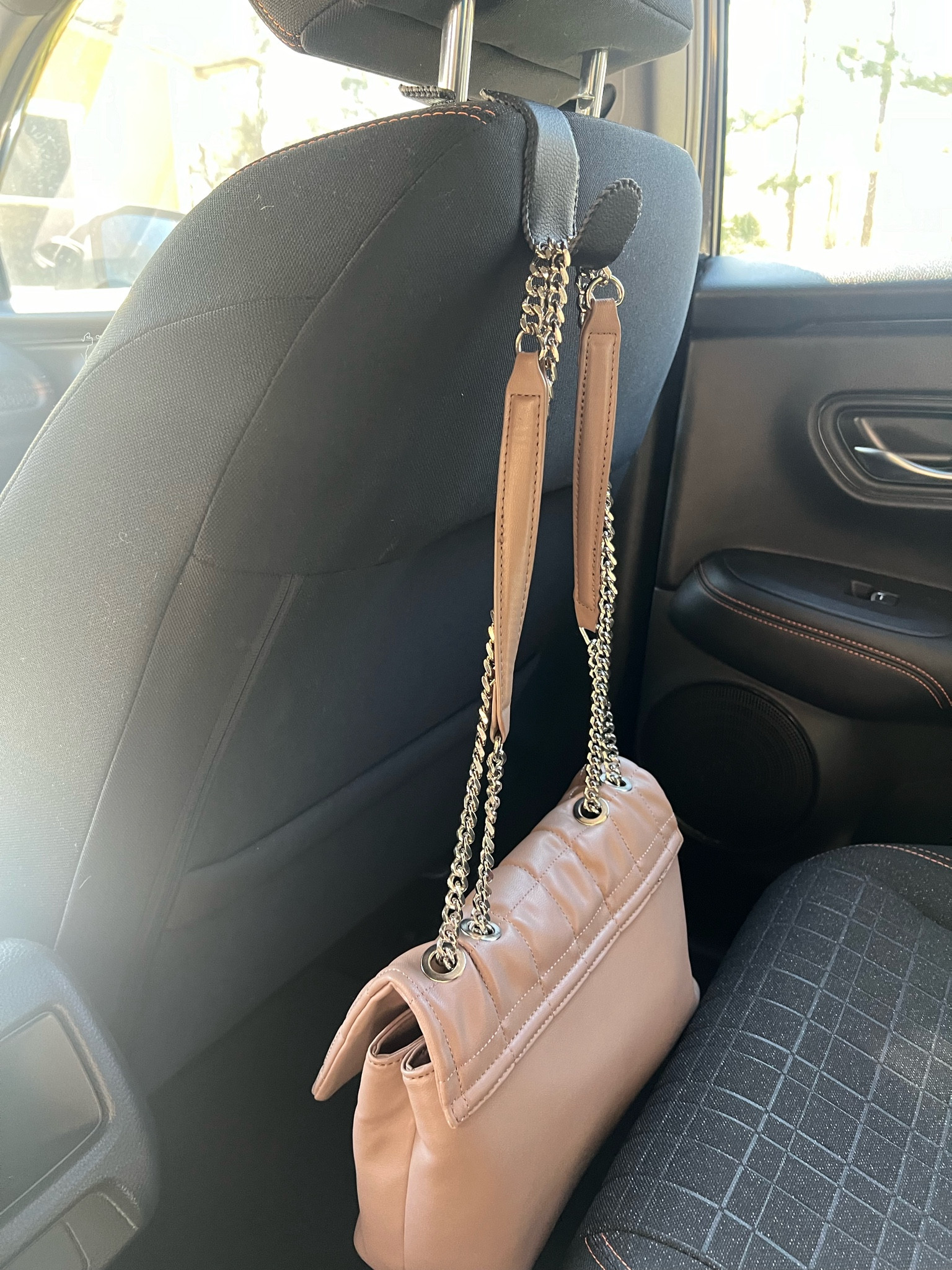 Purse holder for vehicle! 

#LTKstyletip #LTKbeauty #LTKfindsunder100