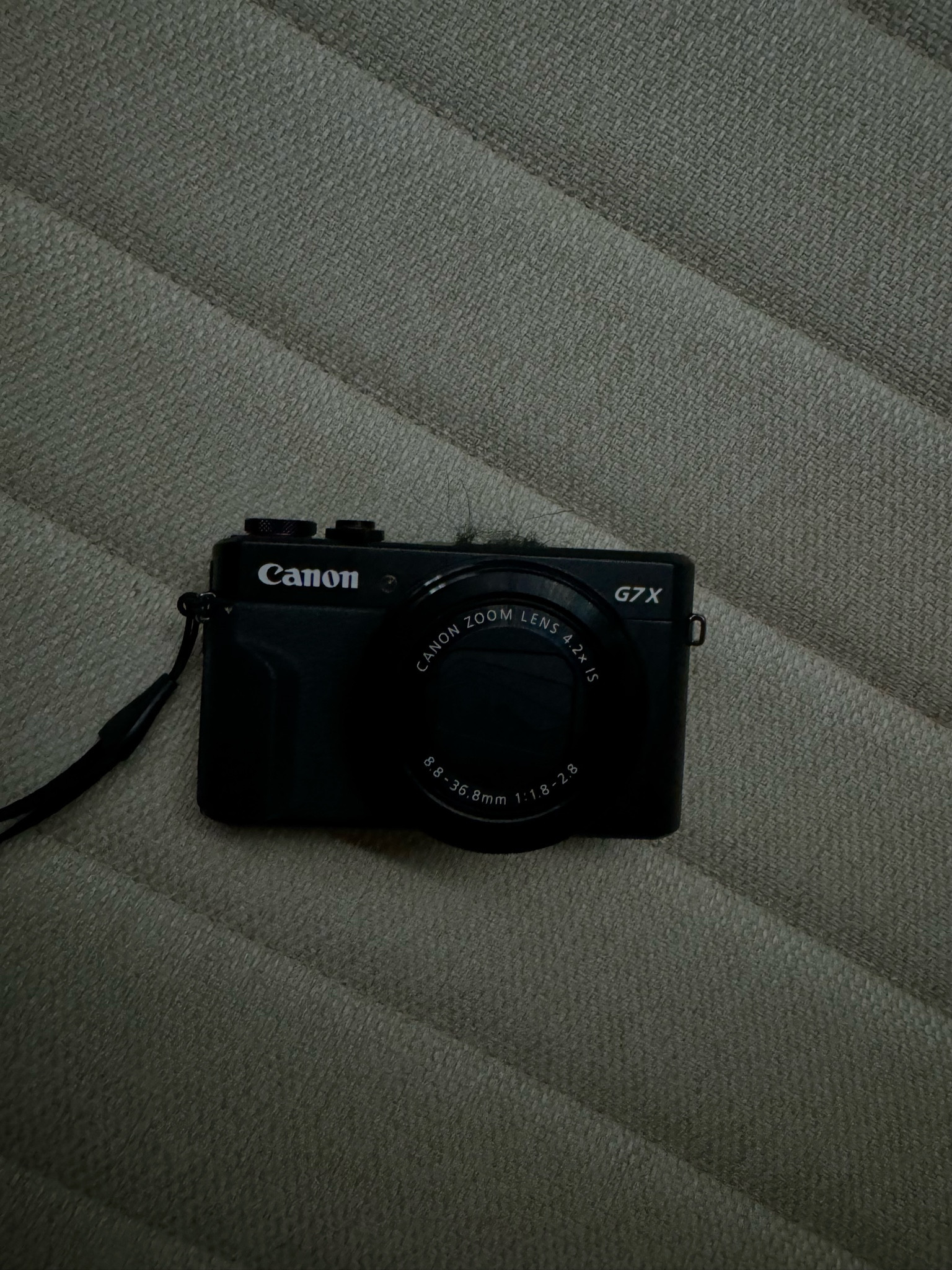 Capture life's moments in stunning detail with the Canon G7X Mark II 📸 Elevate your photography game with this compact powerhouse that delivers crystal-clear images and smooth videos every time 🌟 #CanonG7XMarkII #PhotographyEssentials #CaptureTheMoment #CompactCamera #ProfessionalQuality #VloggingCompanion #TechTuesday