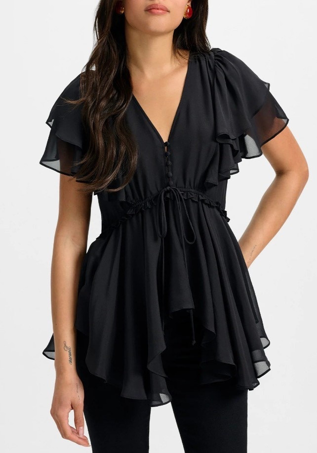 Veronica Beard Blouse Sale 

#LTKdayinmylife #LTKSaleAlert #LTKTravel