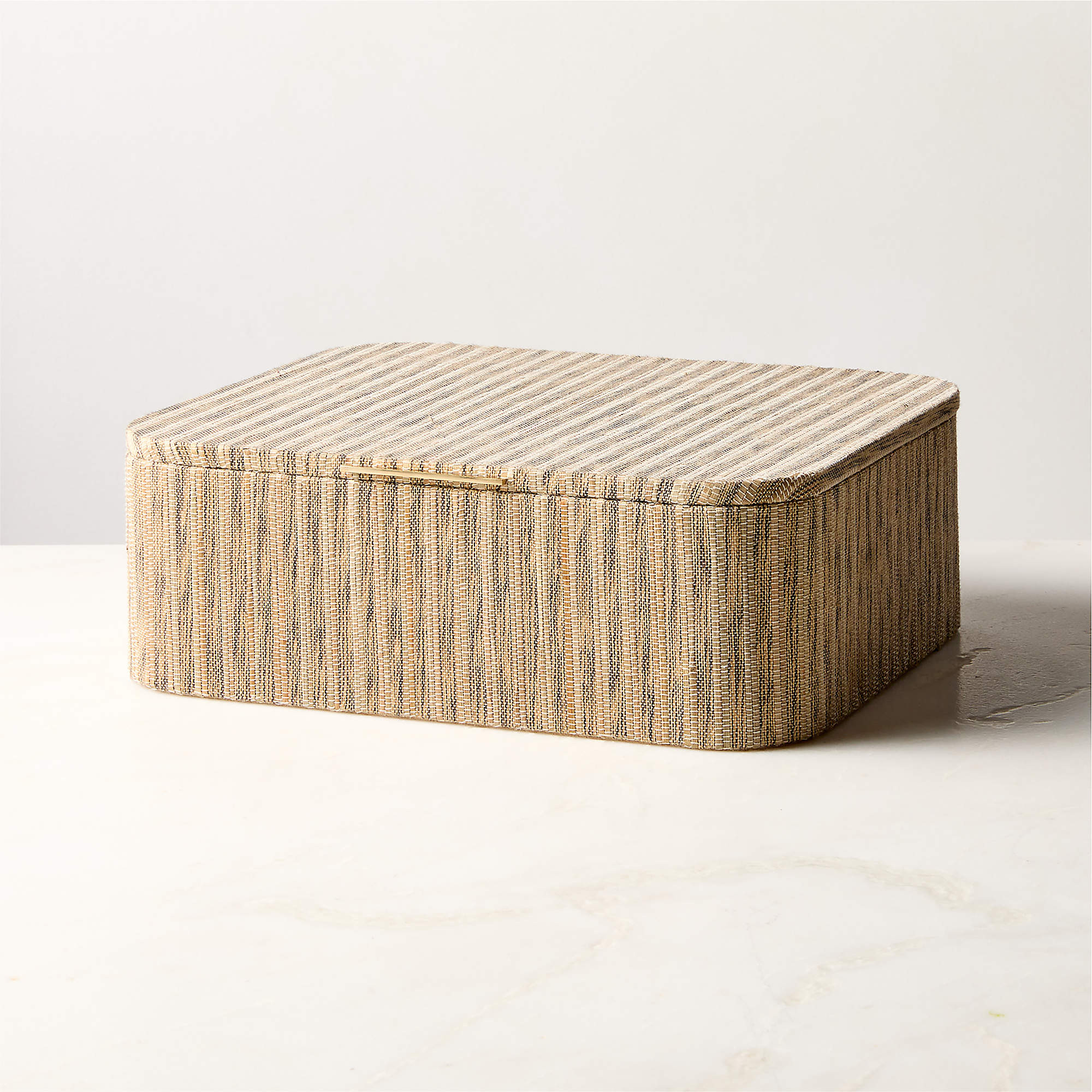 Axton Natural Storage Box with Unlacquered Brass Handle Medium + Reviews | CB2 | CB2