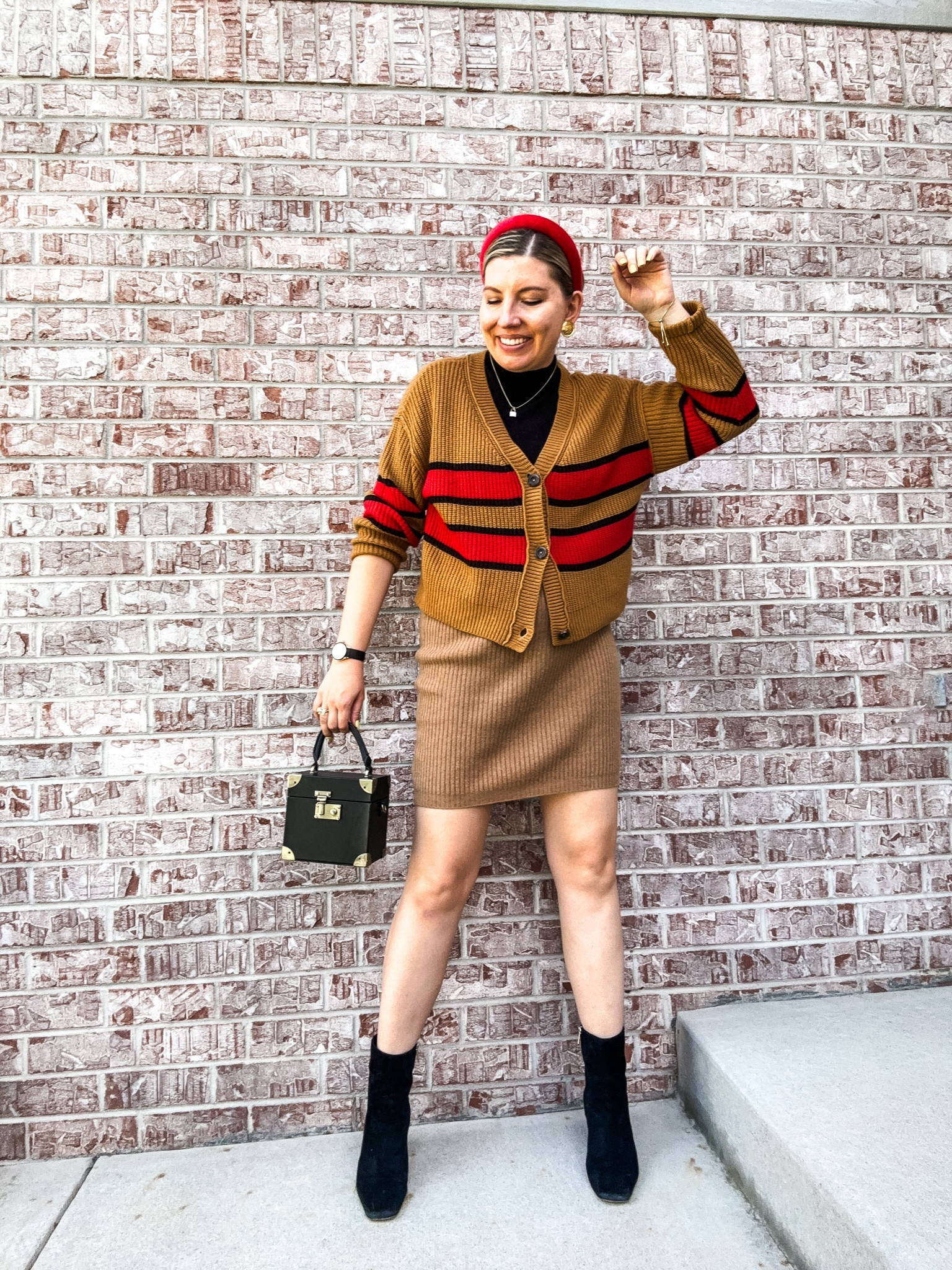 I rented this epic outfit from Armoire. Use my link to get $$ off of your first month:

https://www.armoire.style/refer/katbondstyle



#LTKSeasonal #LTKSaleAlert #LTKWorkwear