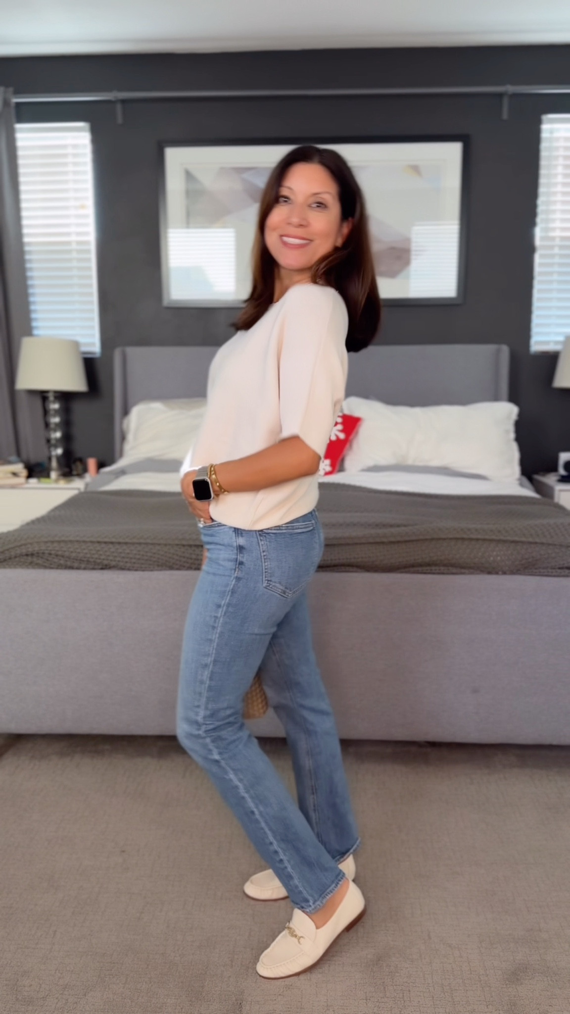 A good neural outfit on a warm December day 

#LTKootd #LTKSeasonal #LTKmomlife