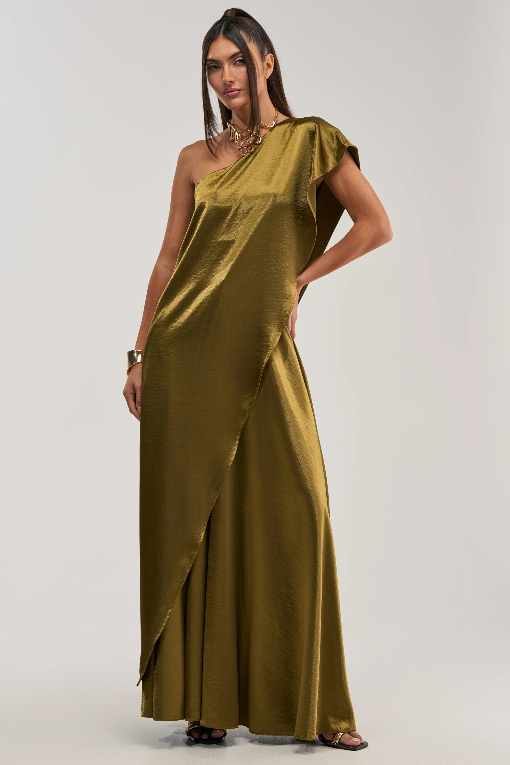 TRUE GODDESS ONE-SHOULDER TOP | AKIRA
