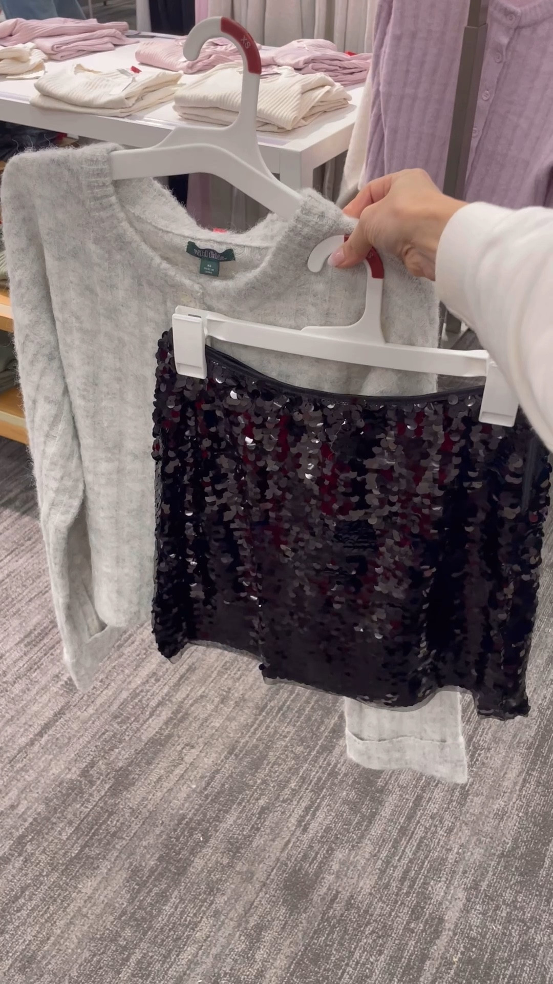 This sequin skort is perfect for holiday parties 

#LTKHoliday #LTKFindsUnder50 #LTKootd