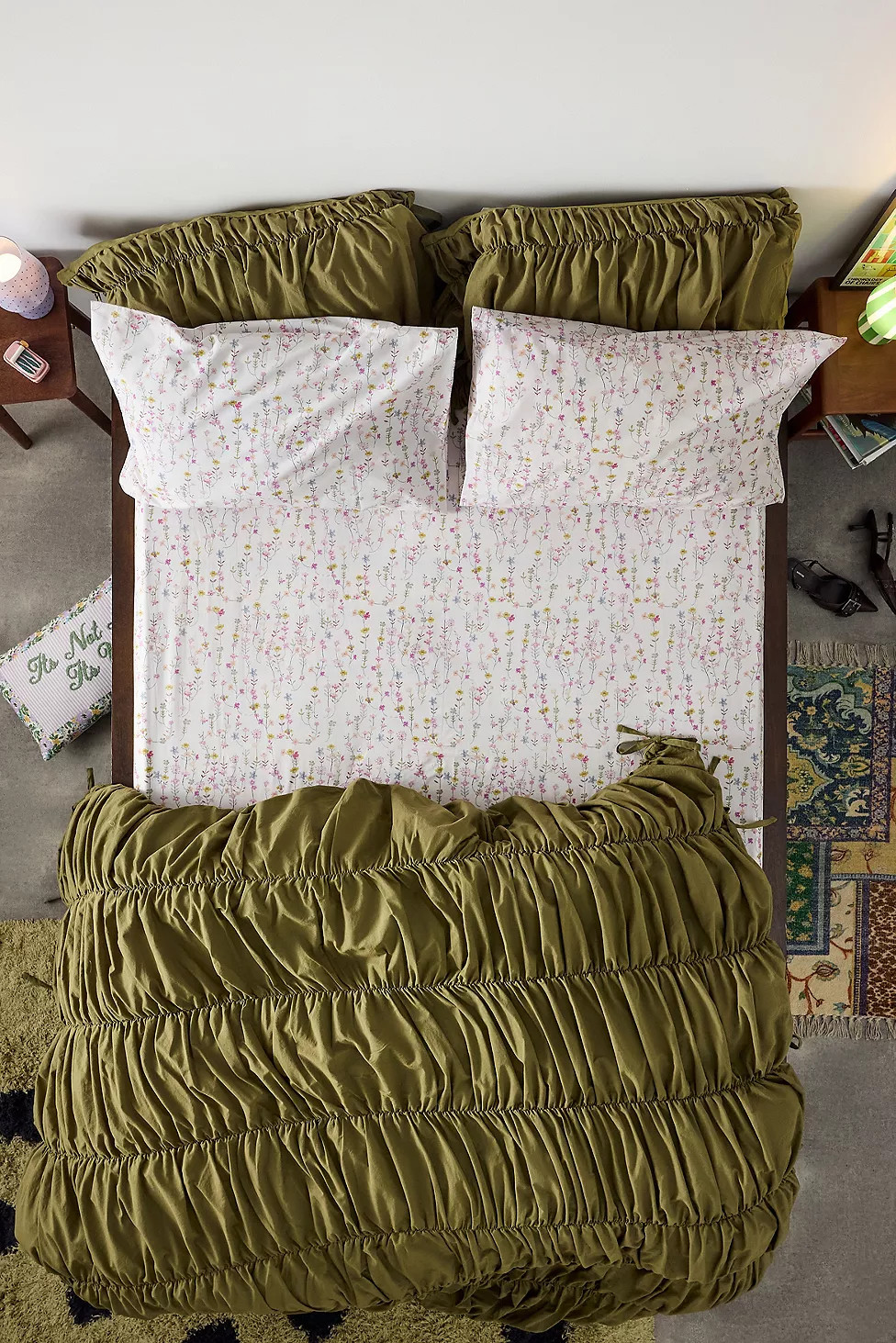 Dollymix Fitted Sheet & Pillowcase Set | Urban Outfitters UK