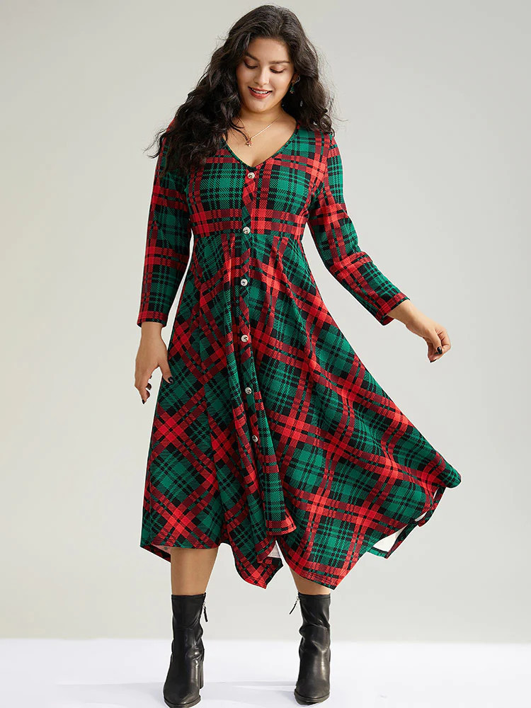 Christmas Plaid Button Detail Hanky Hem Dress | Bloomchic
