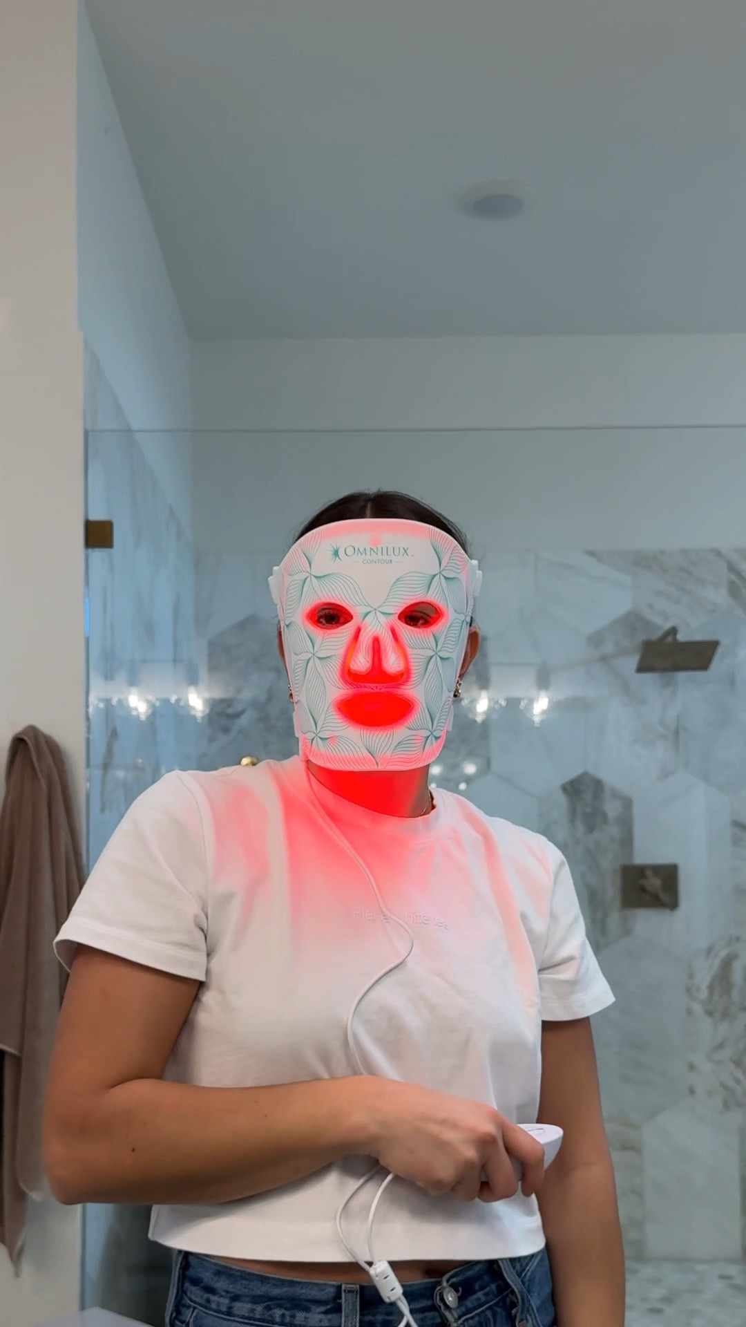 So excited to finally get to test my new Omnilux led mask 